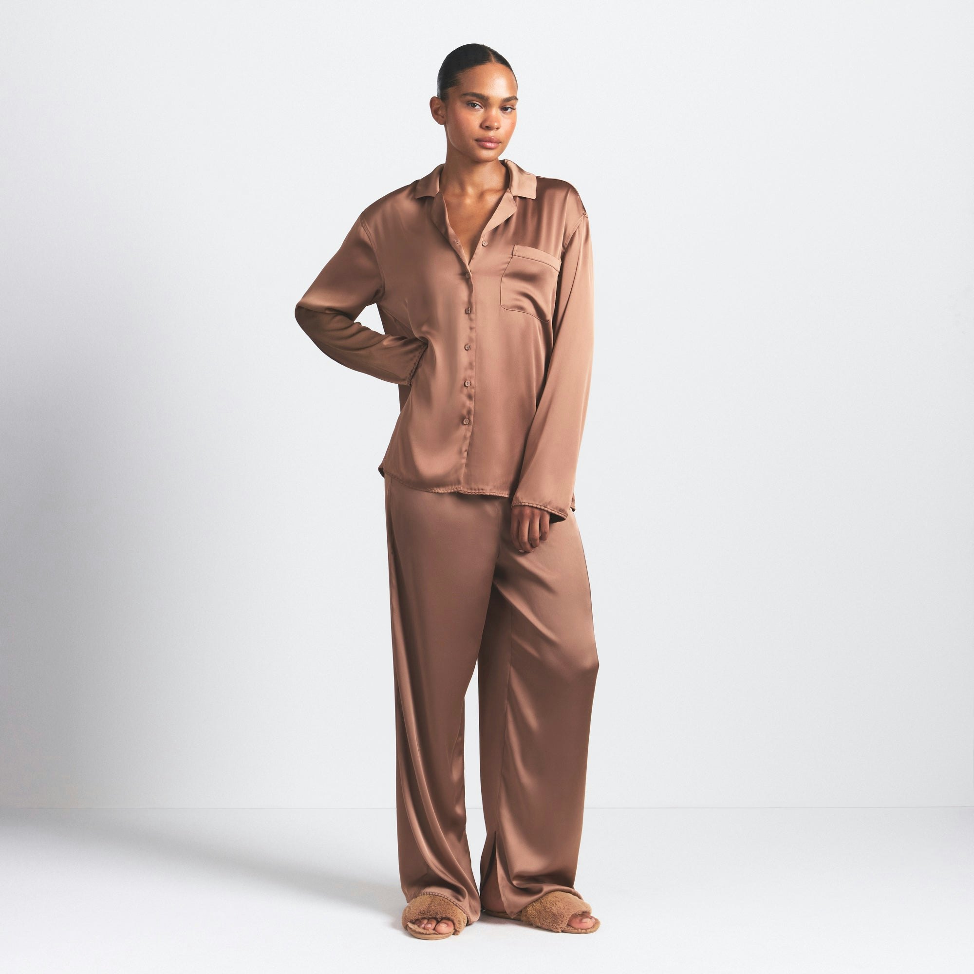 WOVEN SHINE LONG SLEEP SET | SIENNA ON A MODEL FRONT VIEW @ | FOCUS: 0.0, 1.0, 0.9