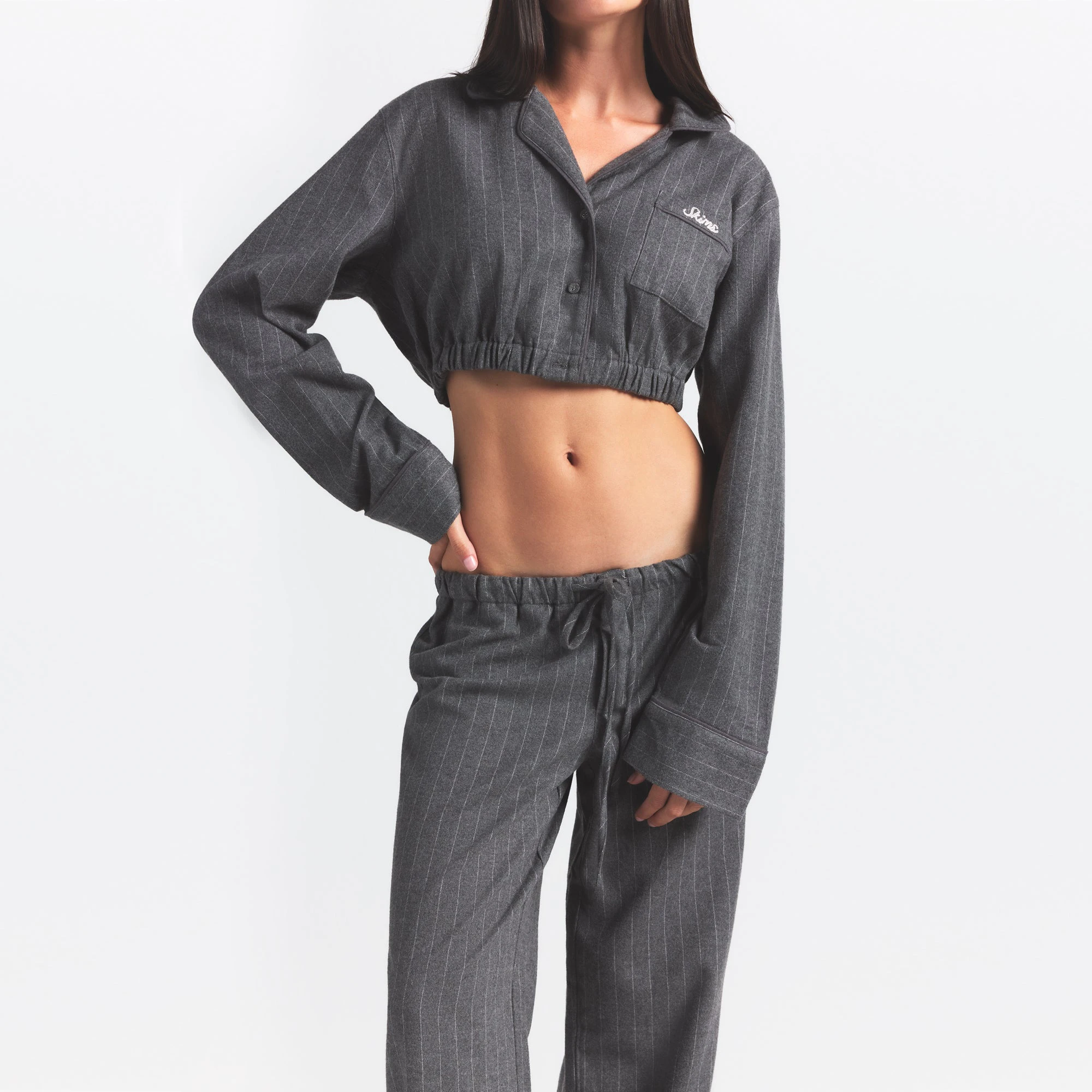 HEAVY FLANNEL CROPPED SLEEP SET | HEATHER GREY STRIPE ON A MODEL SIDE VIEW @ | FOCUS: 0.0, 1.0, 0.9