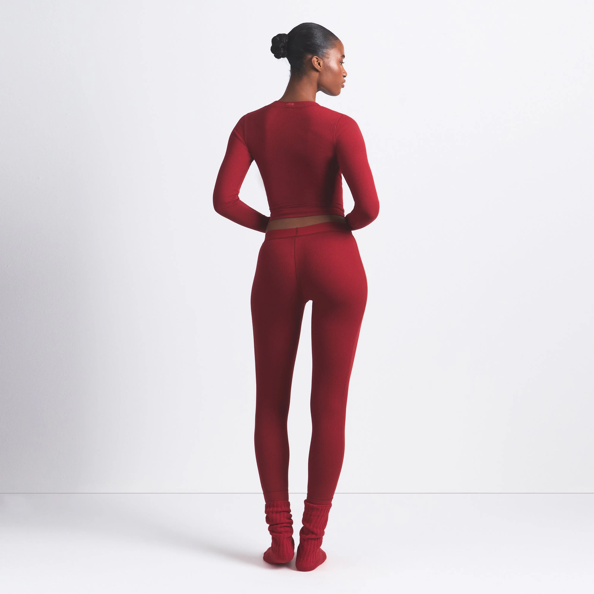 COTTON RIB HENLEY AND LEGGING SET | BRICK ON A MODEL FRONT VIEW @ | FOCUS: 0.0, 1.0, 0.9