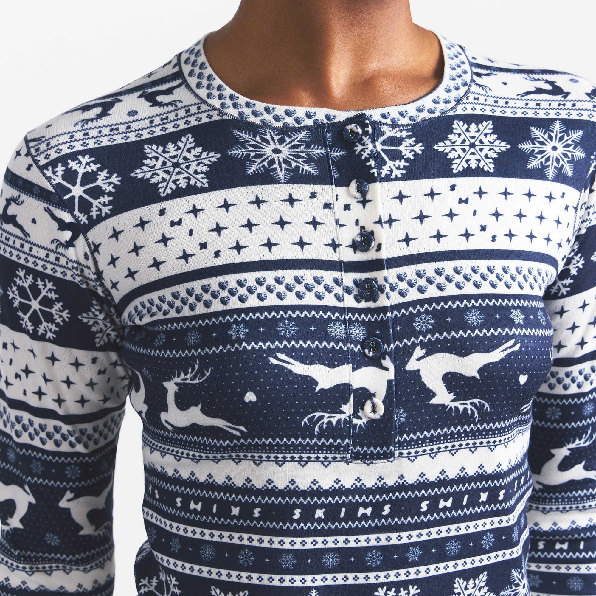 LOGO PLUSH POINTELLE HENLEY SET | NAVY DEER FAIR ISLE ON A MODEL FRONT VIEW @ | FOCUS: 0.0, 1.0, 0.9