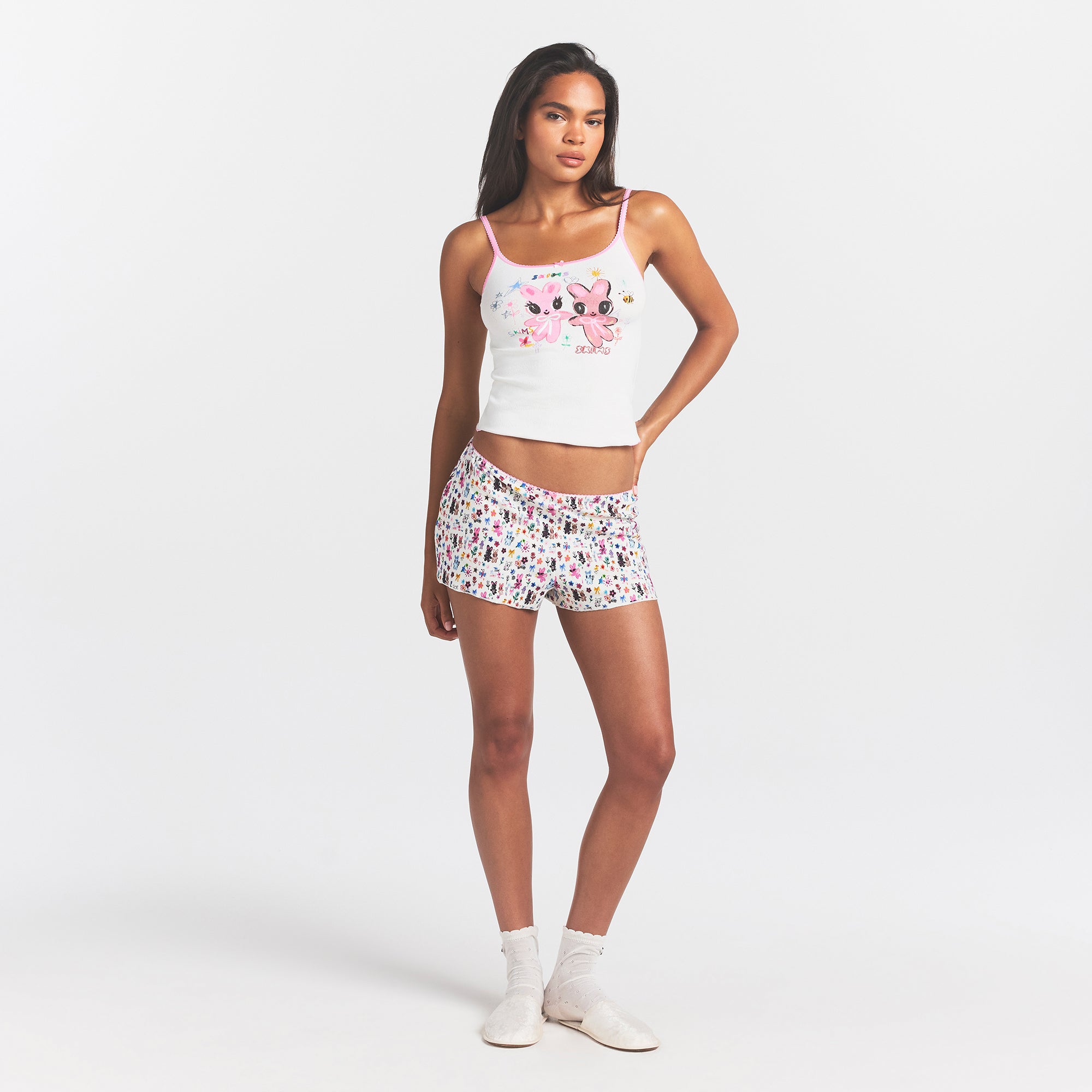 LOGO POINTELLE CAMI AND SHORT SET | MARBLE HAPPY BUNNIES ON A MODEL FRONT VIEW