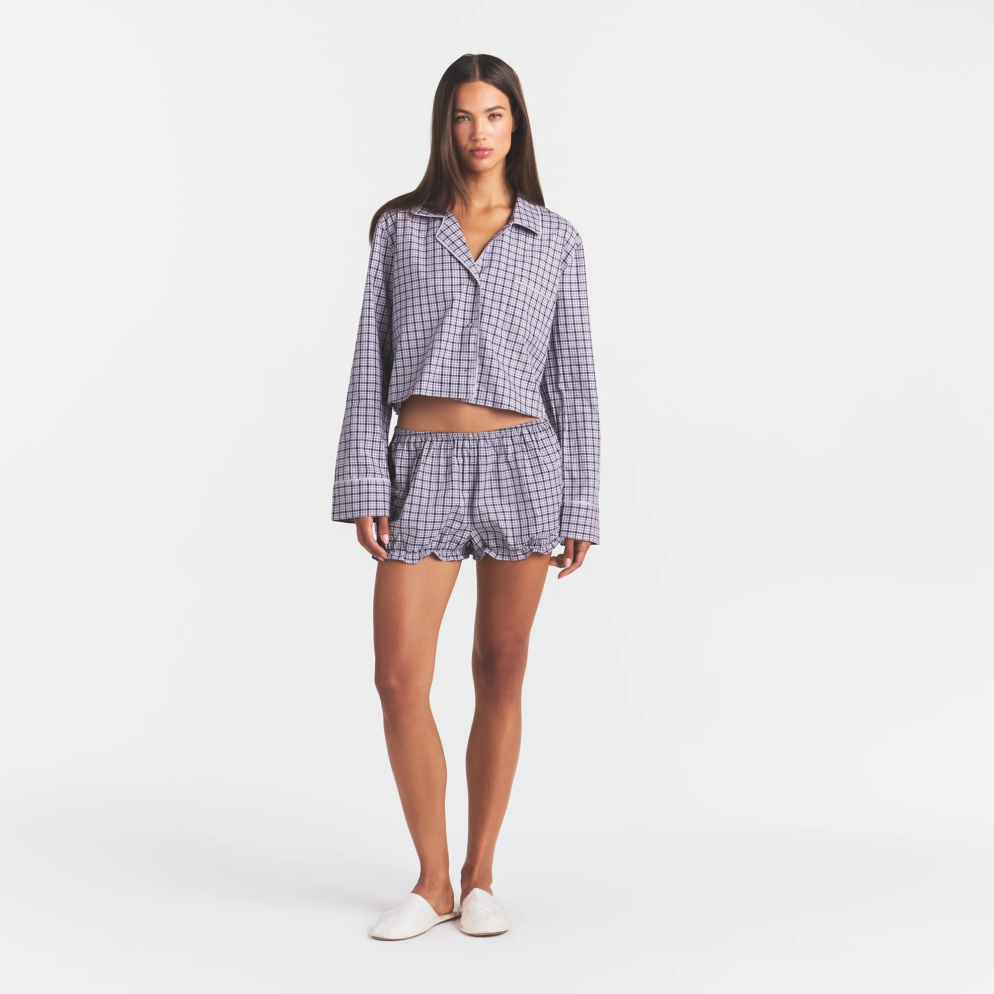 COTTON POPLIN SLEEP CROPPED BUTTON UP AND BLOOMER SET | IRIS MICA NAVY CHECK ON A MODEL | FOCUS: 0.0, 1.0, 0.9