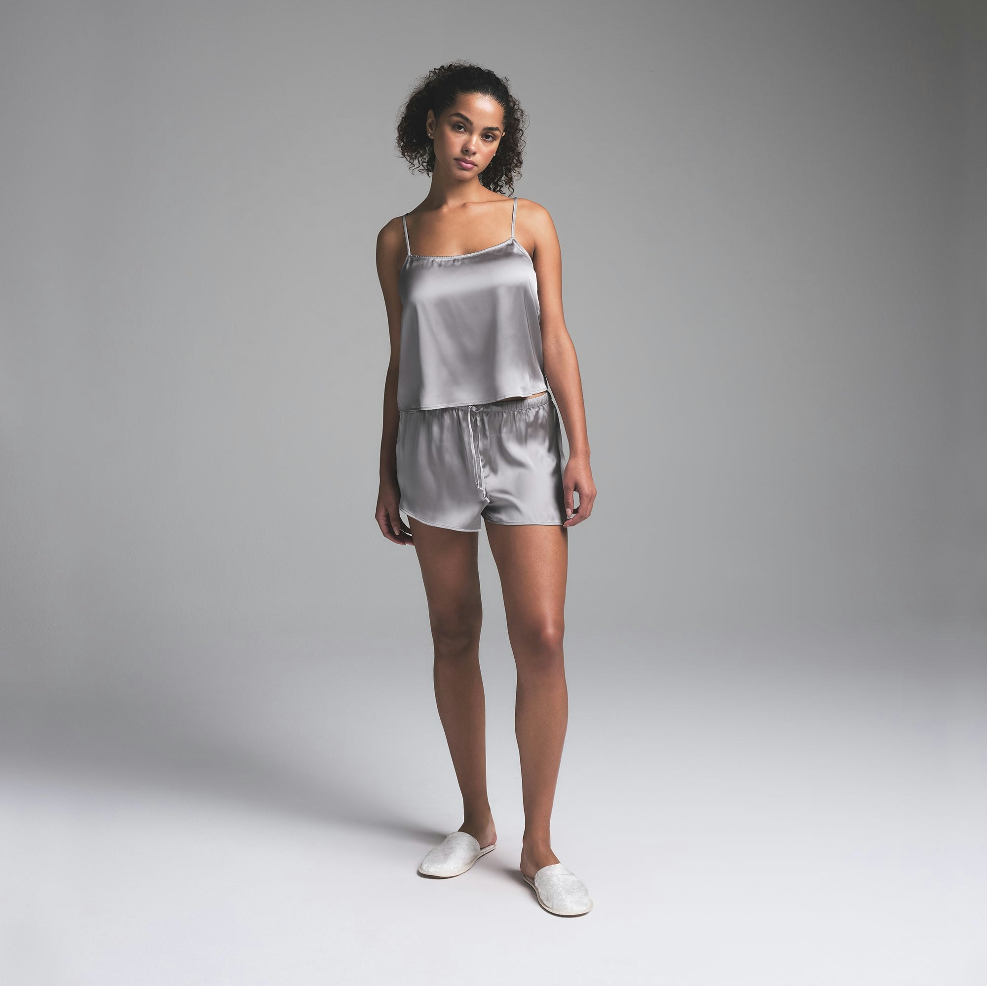 SKIMS HOTEL SHINE CAMI SLEEP SET | MIRROR ON A MODEL FRONT VIEW | FOCUS: 0.0, 1.0, 0.9