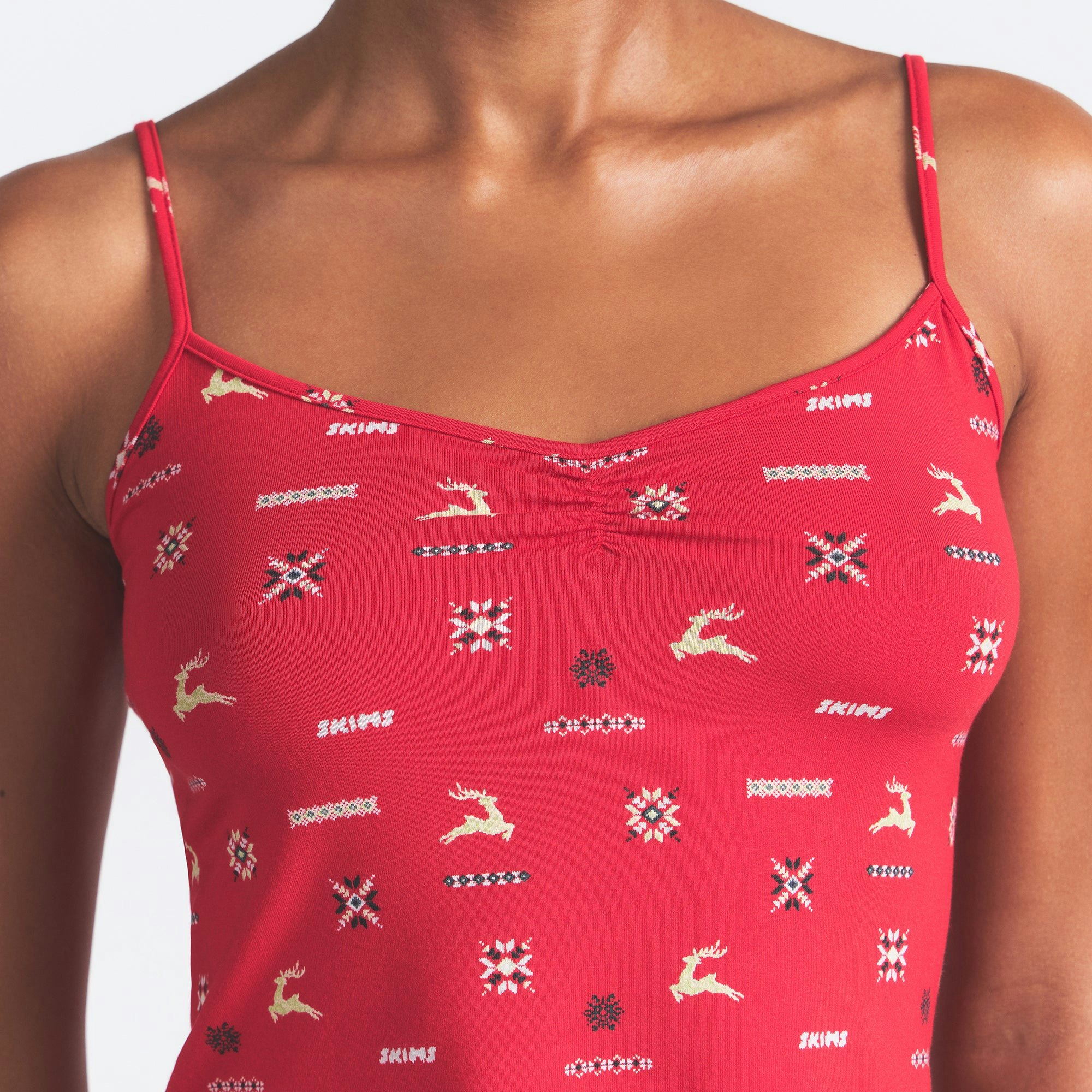 SKIMS SLEEP CAMI SET | CRANBERRY VINTAGE DEER PRINT ON A MODEL FRONT VIEW @ | FOCUS: 0.0, 1.0, 0.9