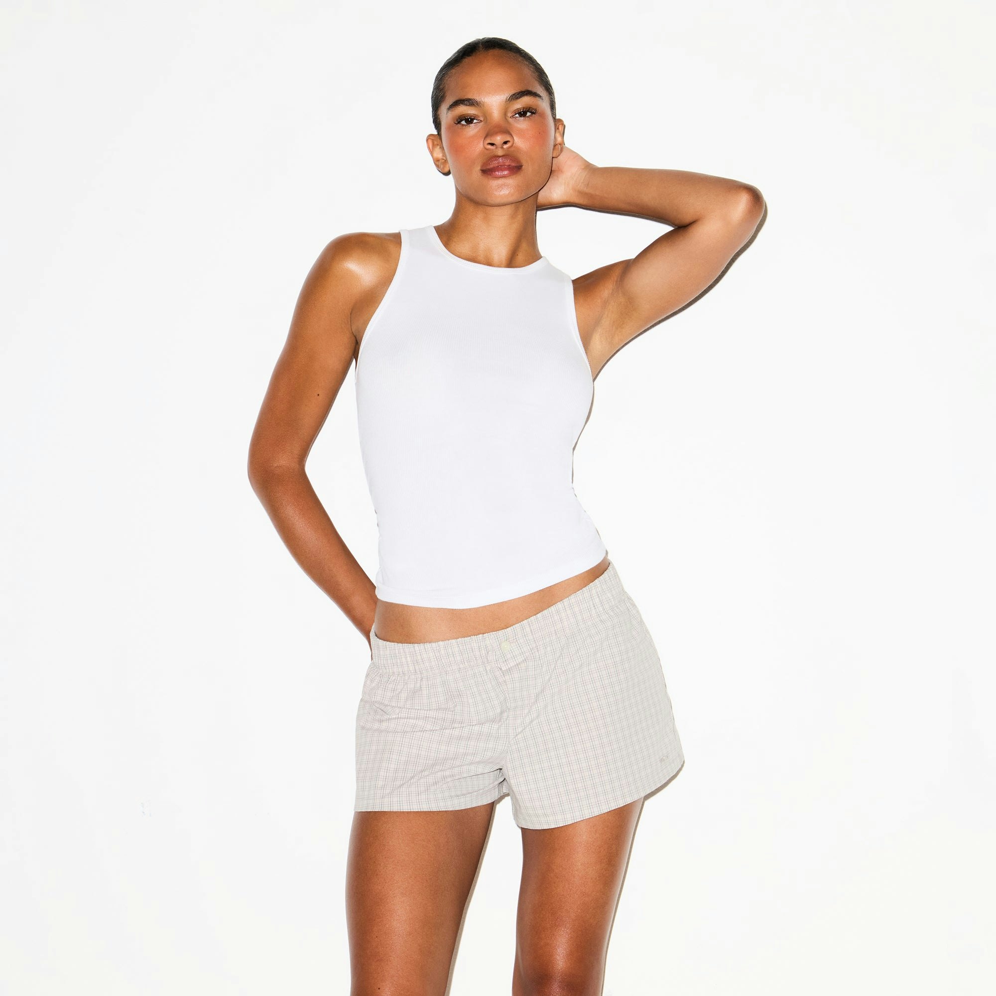 COTTON POPLIN MINI BOXER AND TANK SLEEP SET | SILVER CHECK ON A MODEL SIDE VIEW @ | FOCUS: 0.0, 1.0, 0.9