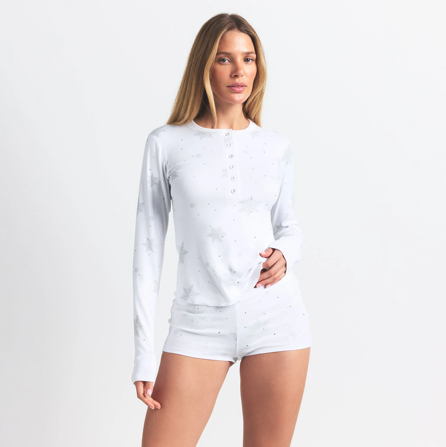 LOGO PLUSH POINTELLE RHINESTONE HENLEY SET | SNOW RHINESTONE PRINT ON A MODEL FRONT VIEW @ | FOCUS: 0.0, 1.0, 0.9