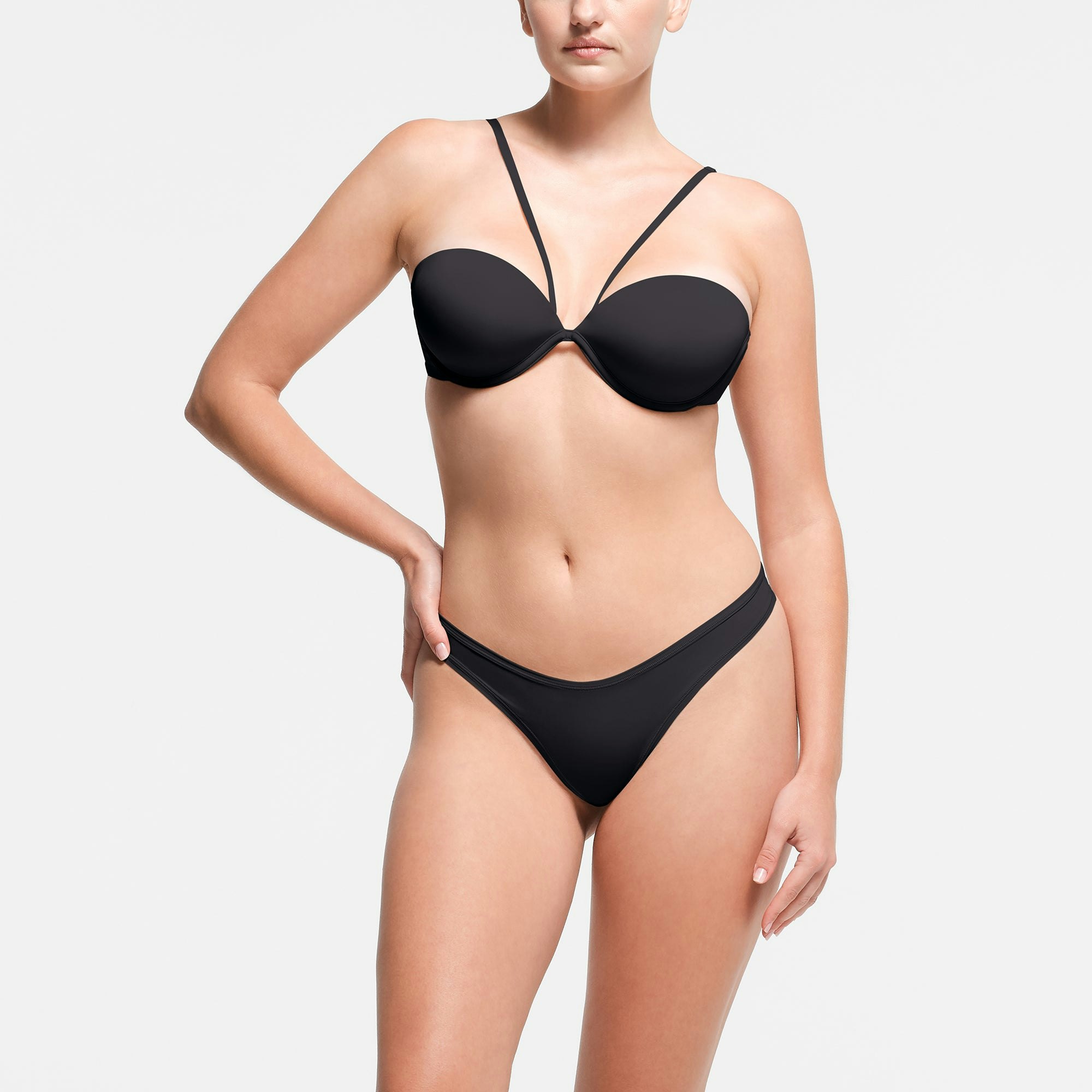 MULTI-WAY BRA | ONYX ON A MODEL FRONT VIEW