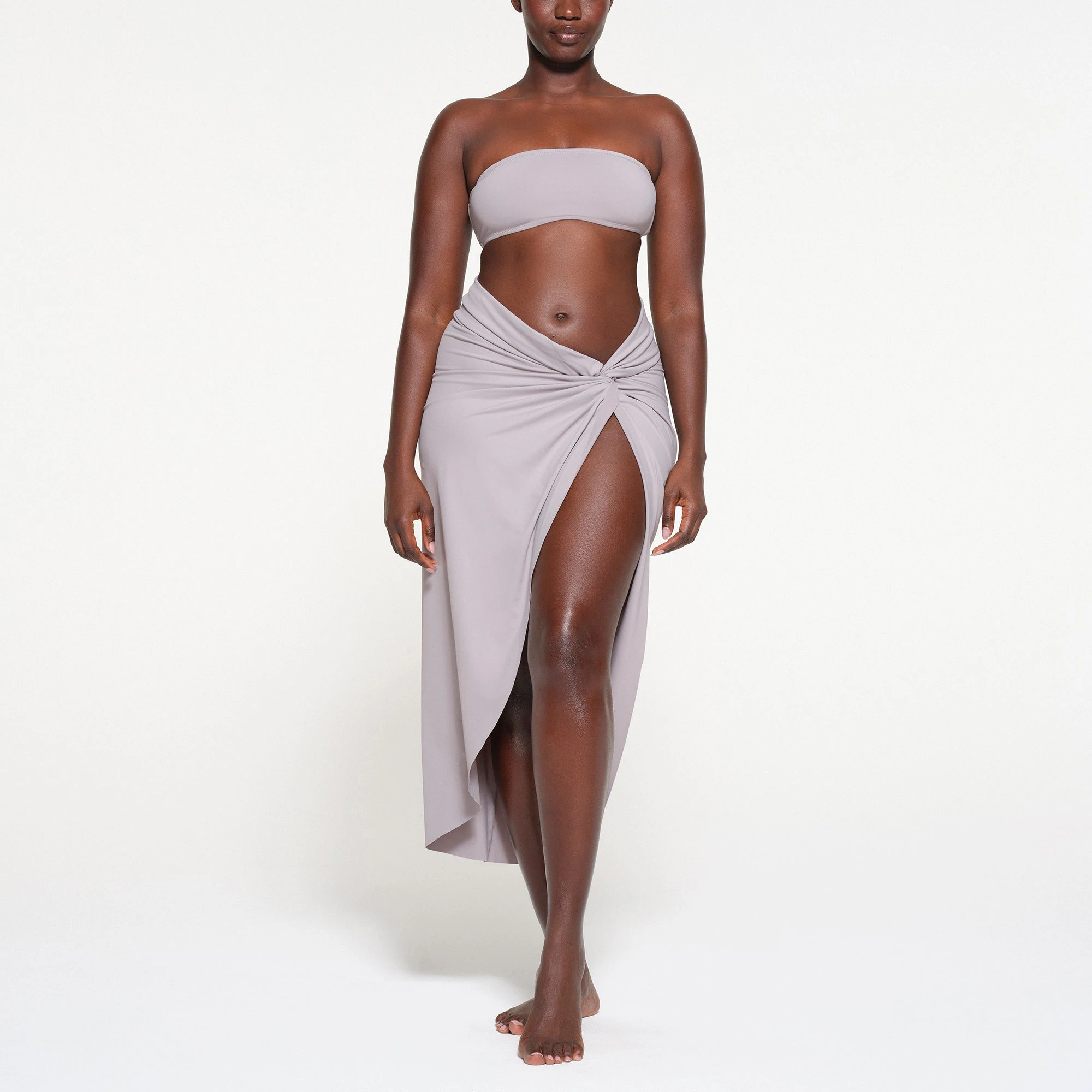 SIGNATURE SWIM BANDEAU BIKINI TOP | CHROME ON A MODEL FRONT VIEW