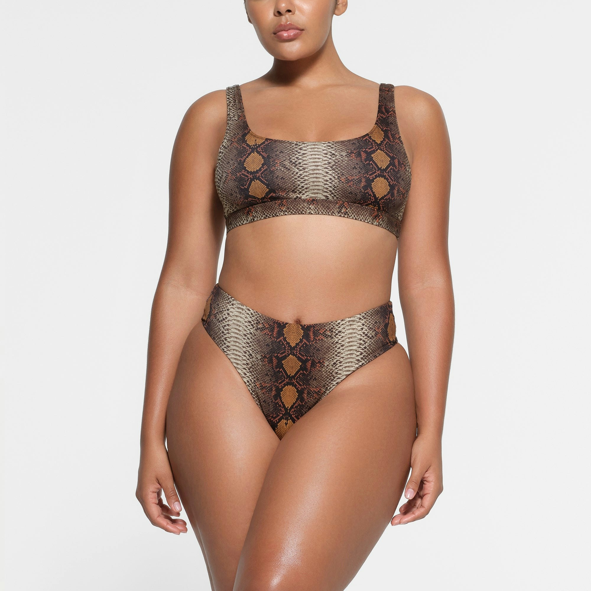 SIGNATURE SWIM TANK BIKINI TOP | DESERT SNAKE PRINT ON A MODEL FRONT VIEW