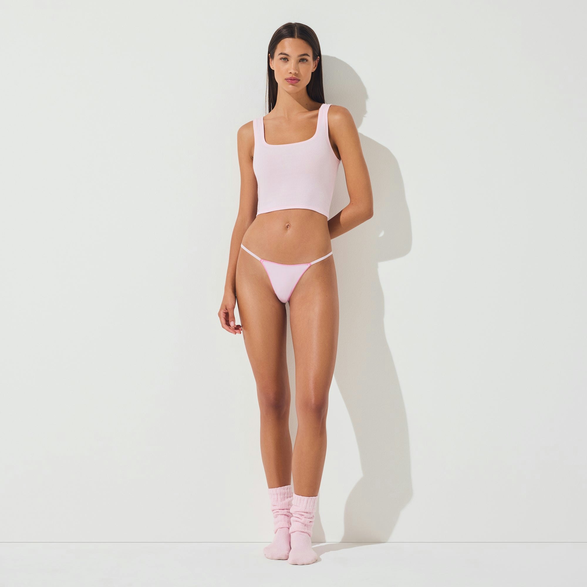 LIGHTWEIGHT COTTON STRING THONG 7-PACK | SNOW MINERAL MULTI ON A MODEL FRONT VIEW @ | FOCUS: 0.0, 1.0, 0.9