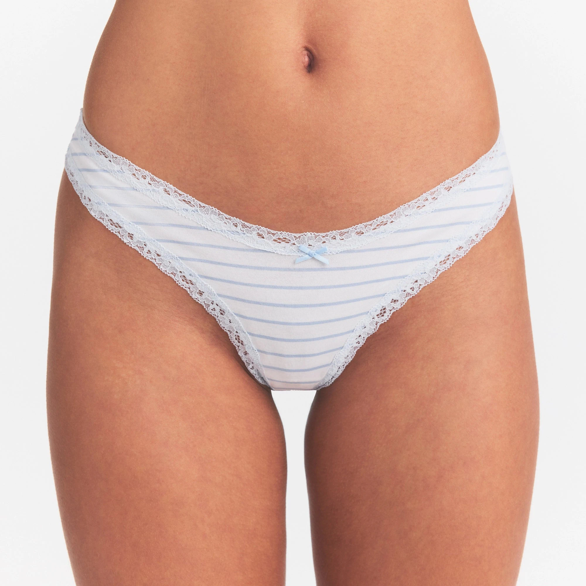 LIGHTWEIGHT COTTON LACE THONG | AIRSPACE LAGUNA STRIPE ON A MODEL SIDE VIEW
