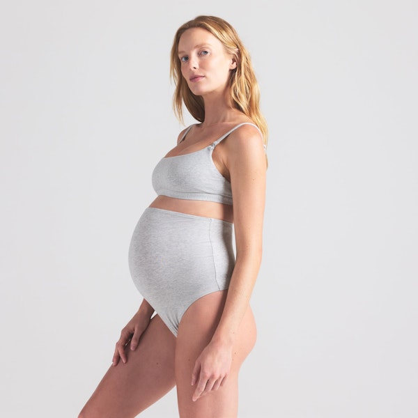 COTTON JERSEY MATERNITY HIGH-WAISTED THONG | LIGHT HEATHER GREY ON A MODEL SIDE VIEW | FOCUS: 0.0, 1.0, 0.9