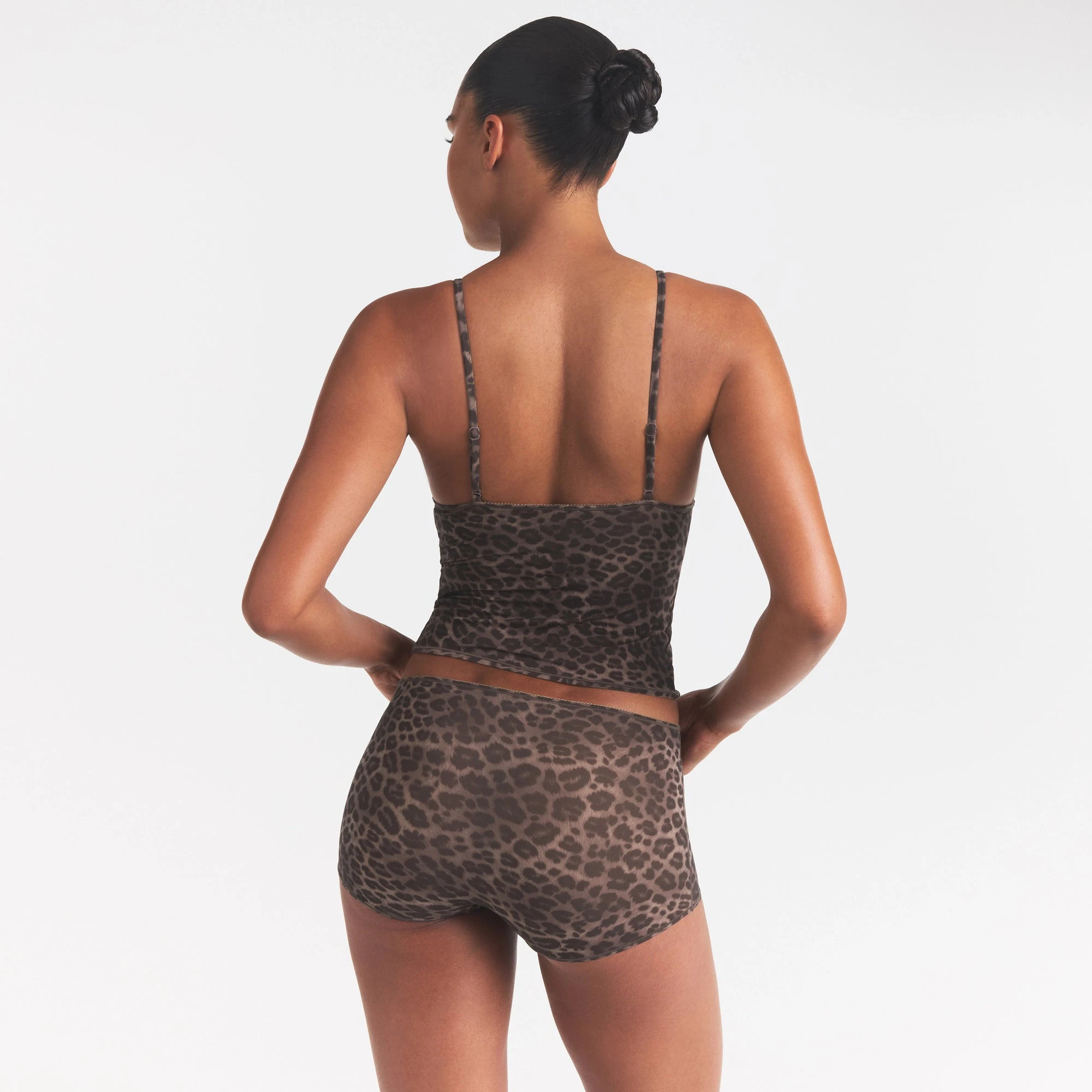 FITS EVERYBODY PICOT CAMI AND BOY SHORT SET | UMBER LEOPARD PRINT ON A MODEL SIDE VIEW