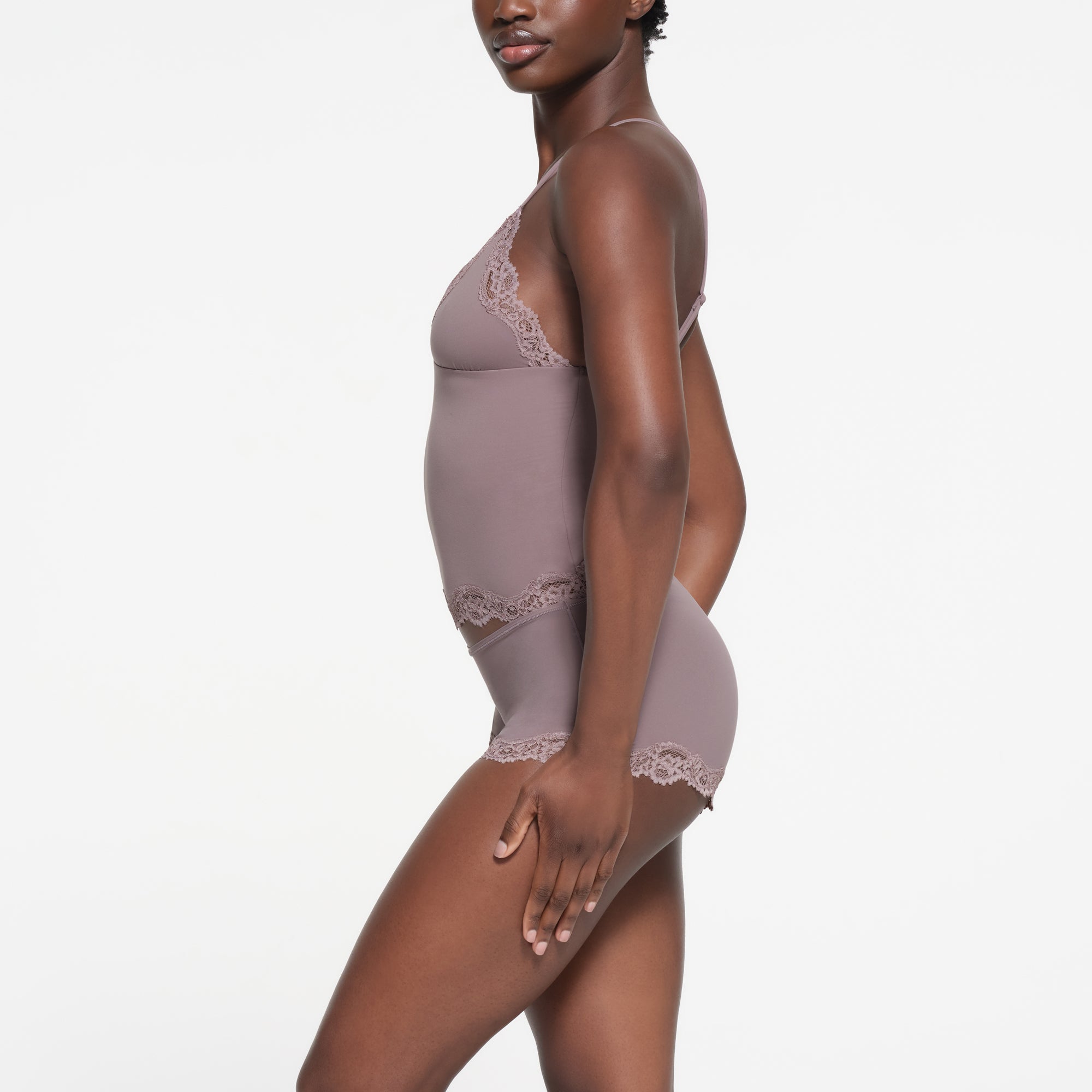 SKIMS | Fits Everybody Cropped Cami | BLACK | Women | Lane