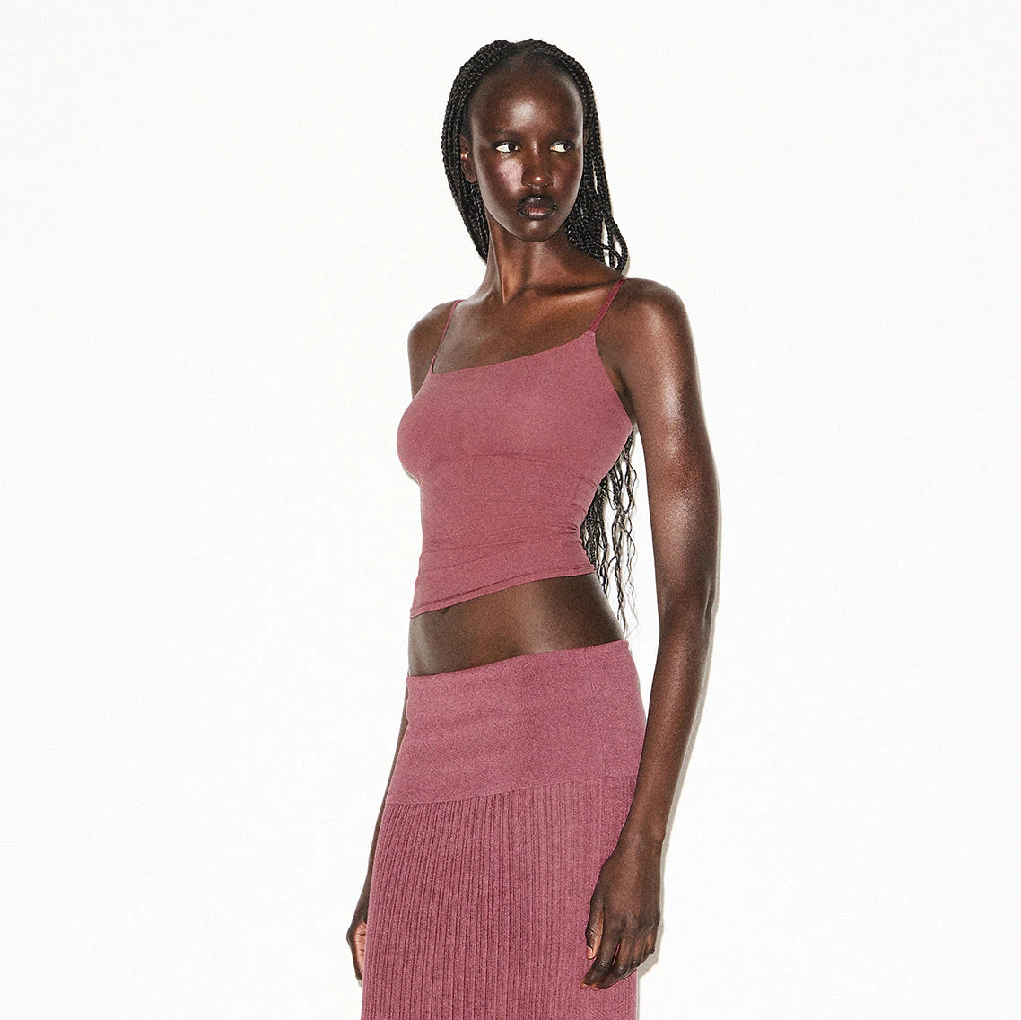 FITS EVERYBODY CAMI | BEET ON A MODEL SIDE VIEW @ | FOCUS: 0.0, 1.0, 0.9