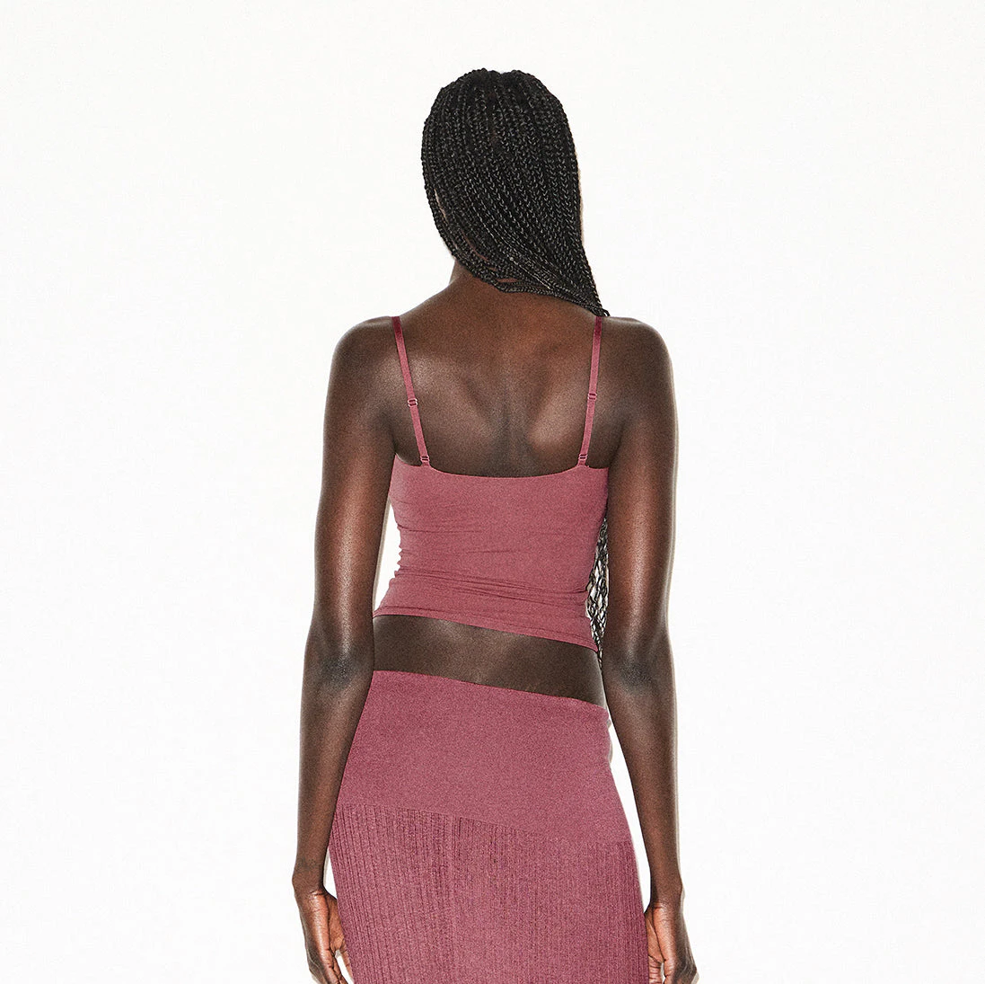 FITS EVERYBODY CAMI | BEET ON A MODEL BACK VIEW @ | FOCUS: 0.0, 1.0, 0.9