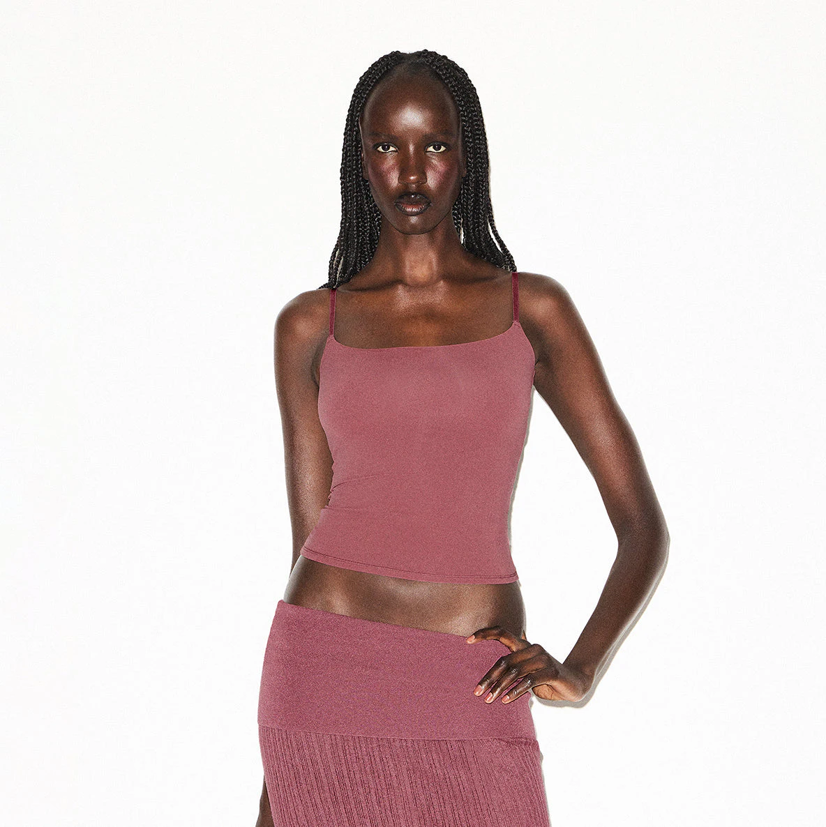 FITS EVERYBODY CAMI | BEET ON A MODEL FRONT VIEW @ | FOCUS: 0.0, 1.0, 0.9