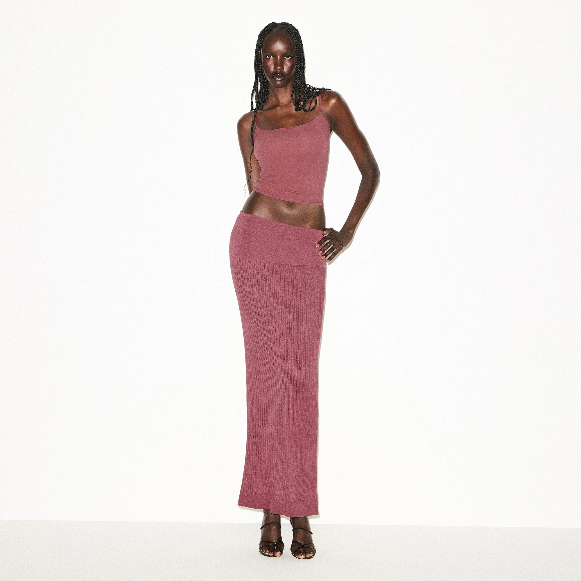 FITS EVERYBODY CAMI | BEET ON A MODEL FRONT VIEW @ | FOCUS: 0.0, 1.0, 0.9