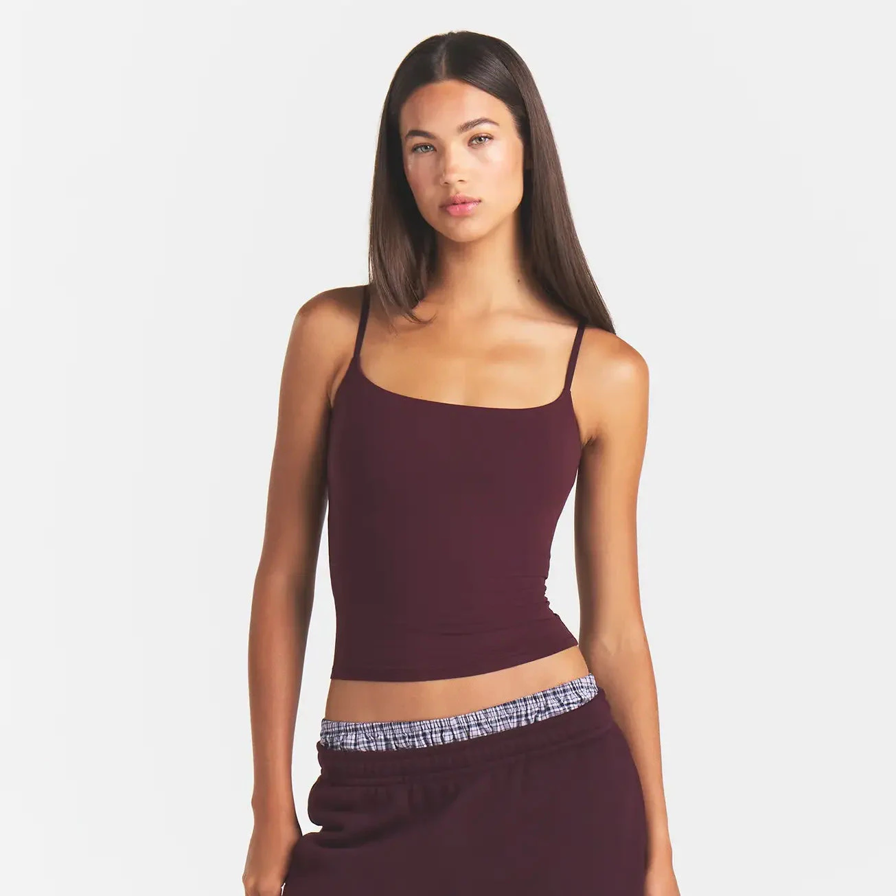 FITS EVERYBODY CAMI | CURRANT & LAYS FLAT ON A WHITE BACKGROUND | FLT@ | FOCUS: 0.0, 1.0, 0.9