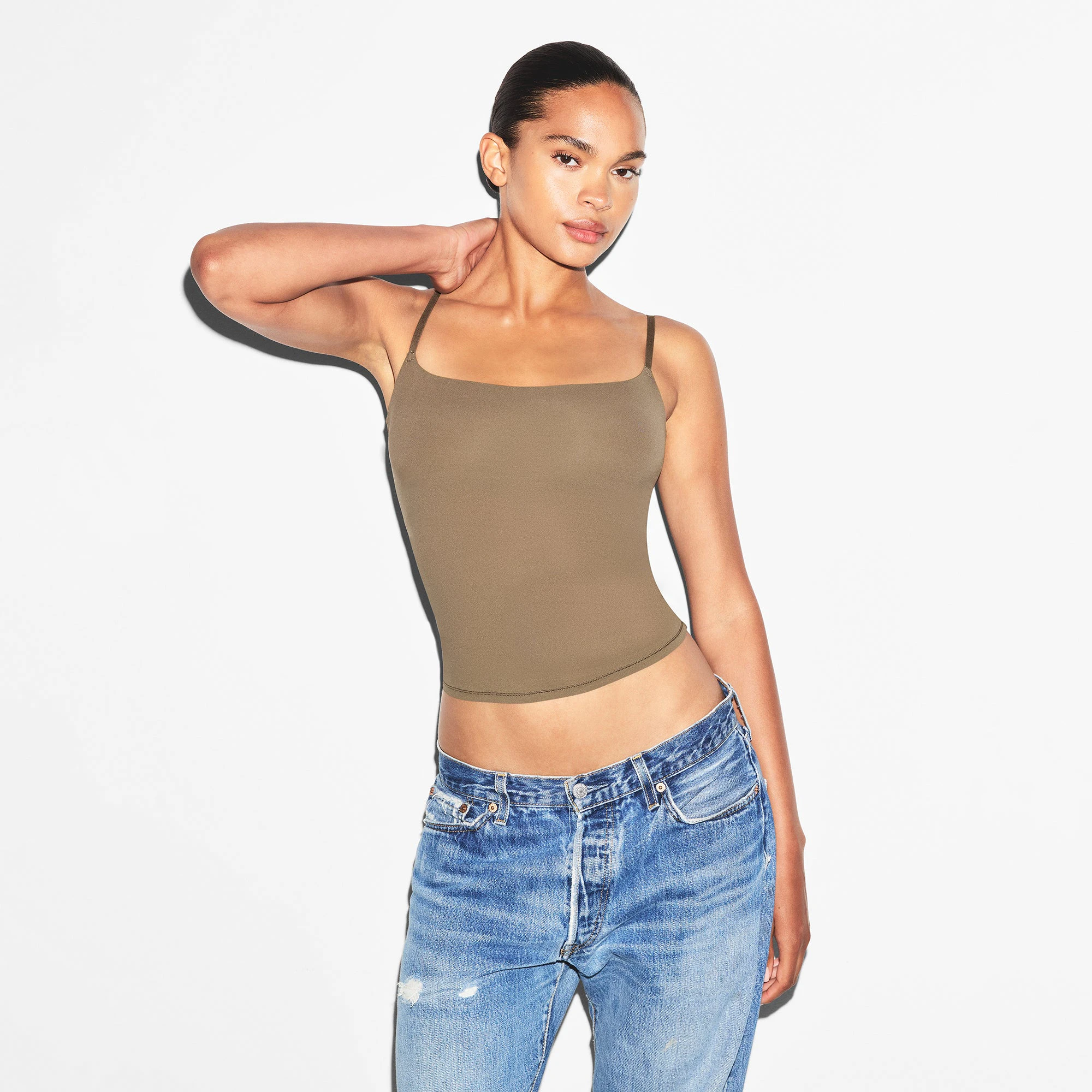FITS EVERYBODY CAMI | TRUFFLE ON A MODEL FRONT VIEW | FOCUS: 0.0, 1.0, 0.9
