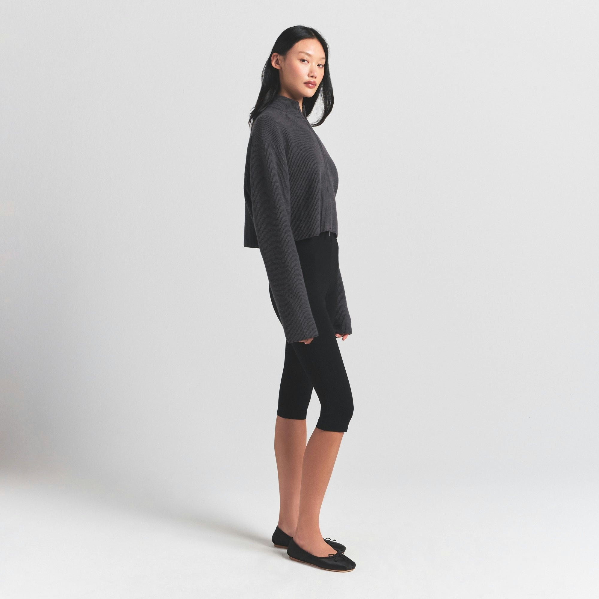 SWEATER KNITS MOCK NECK ZIP UP | ASH ON A MODEL SIDE VIEW @ | FOCUS: 0.0, 1.0, 0.9