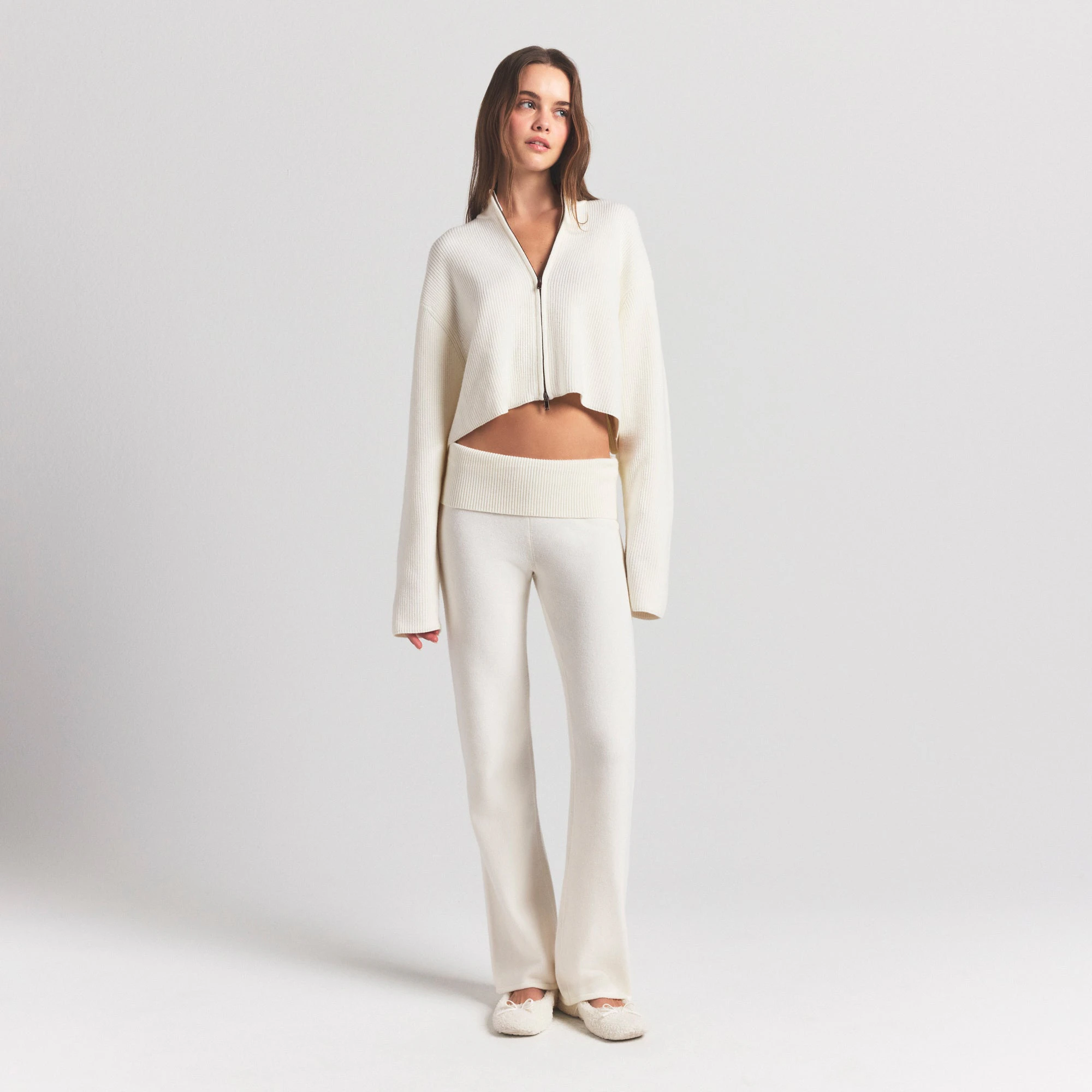 SWEATER KNITS MOCK NECK ZIP UP | IVORY ON A MODEL FRONT VIEW @ | FOCUS: 0.0, 1.0, 0.9