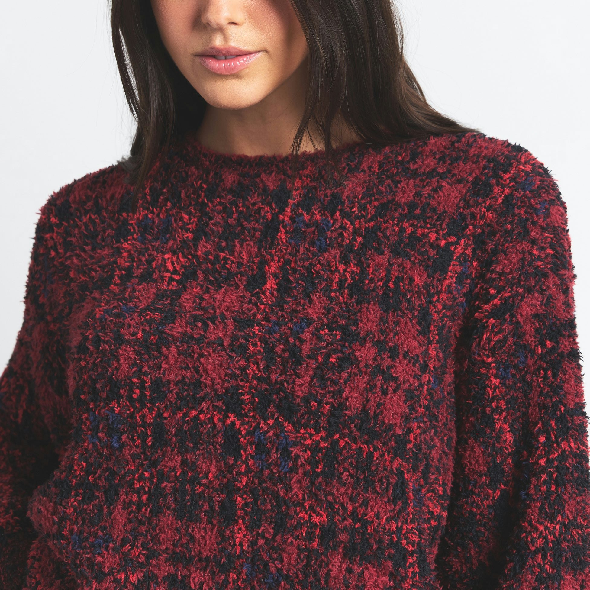 COZY OVERSIZED CREWNECK PULLOVER | MERLOT NAVY PLAID ON A MODEL SIDE VIEW @ | FOCUS: 0.0, 1.0, 0.9