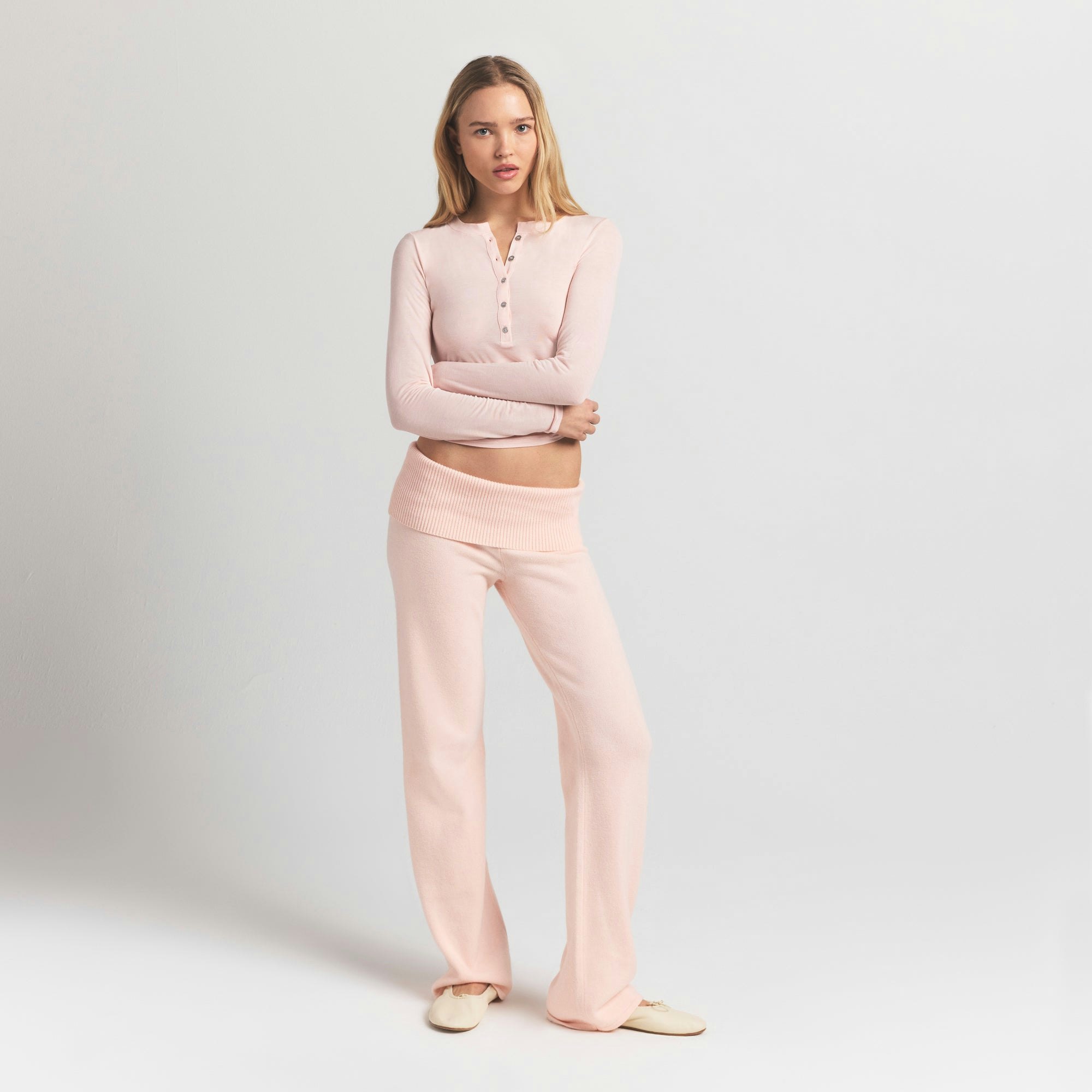 SHEER MODAL CREW NECK HENLEY | PRIMROSE ON A MODEL FRONT VIEW @ | FOCUS: 0.9, 0.1, 0.7