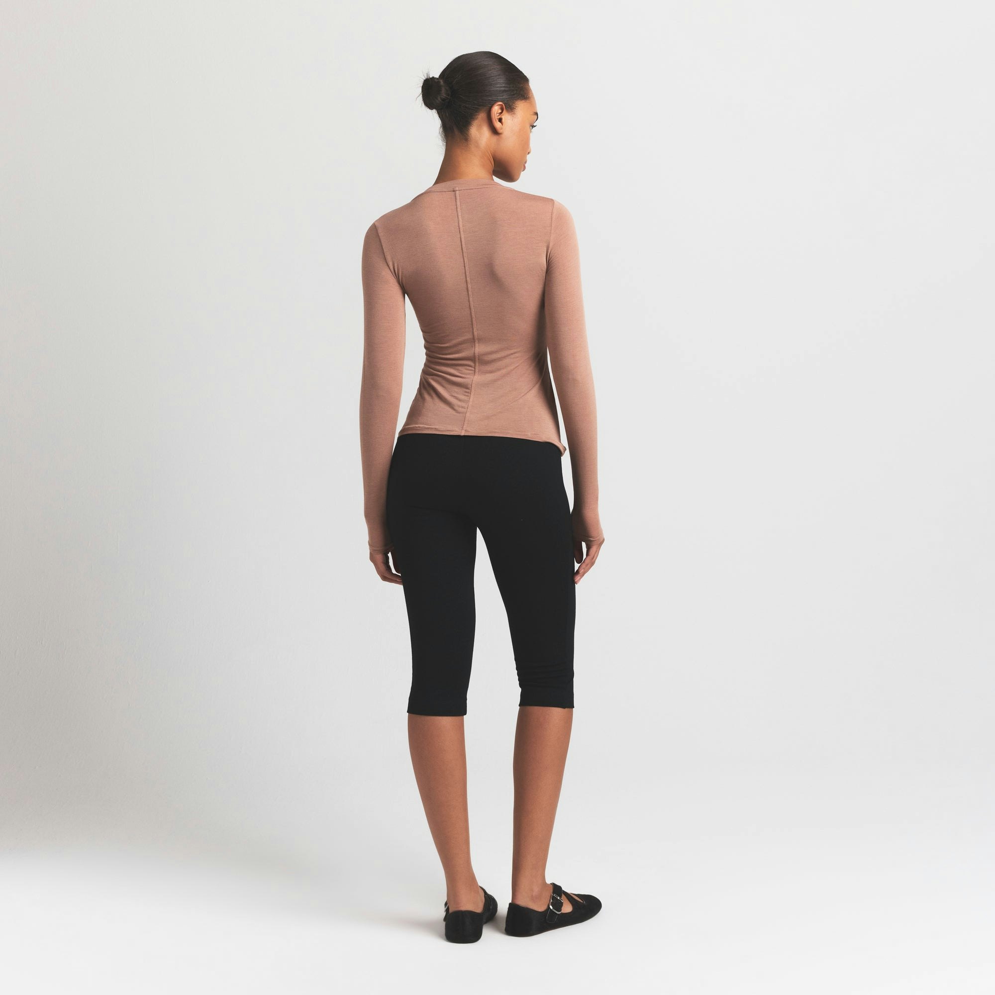 SHEER MODAL CREW NECK HENLEY | SIENNA ON A MODEL BACK VIEW @ | FOCUS: 0.9, 0.1, 0.7