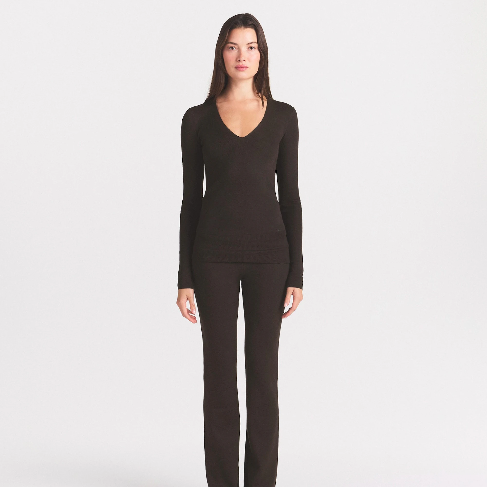 ESSENTIAL KNIT LONG SLEEVE V NECK | ESPRESSO & LAYS FLAT ON A WHITE BACKGROUND | FLT