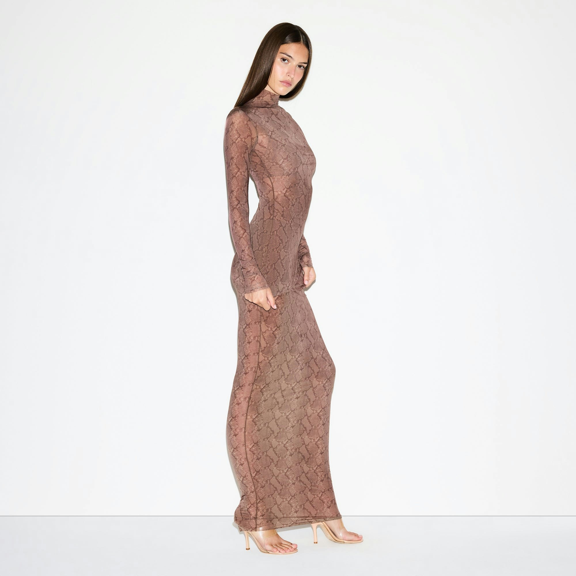 MILKY SHEER TUNIC | JASPER SNAKE PRINT ON A MODEL FRONT VIEW @ | FOCUS: 0.0, 1.0, 0.9