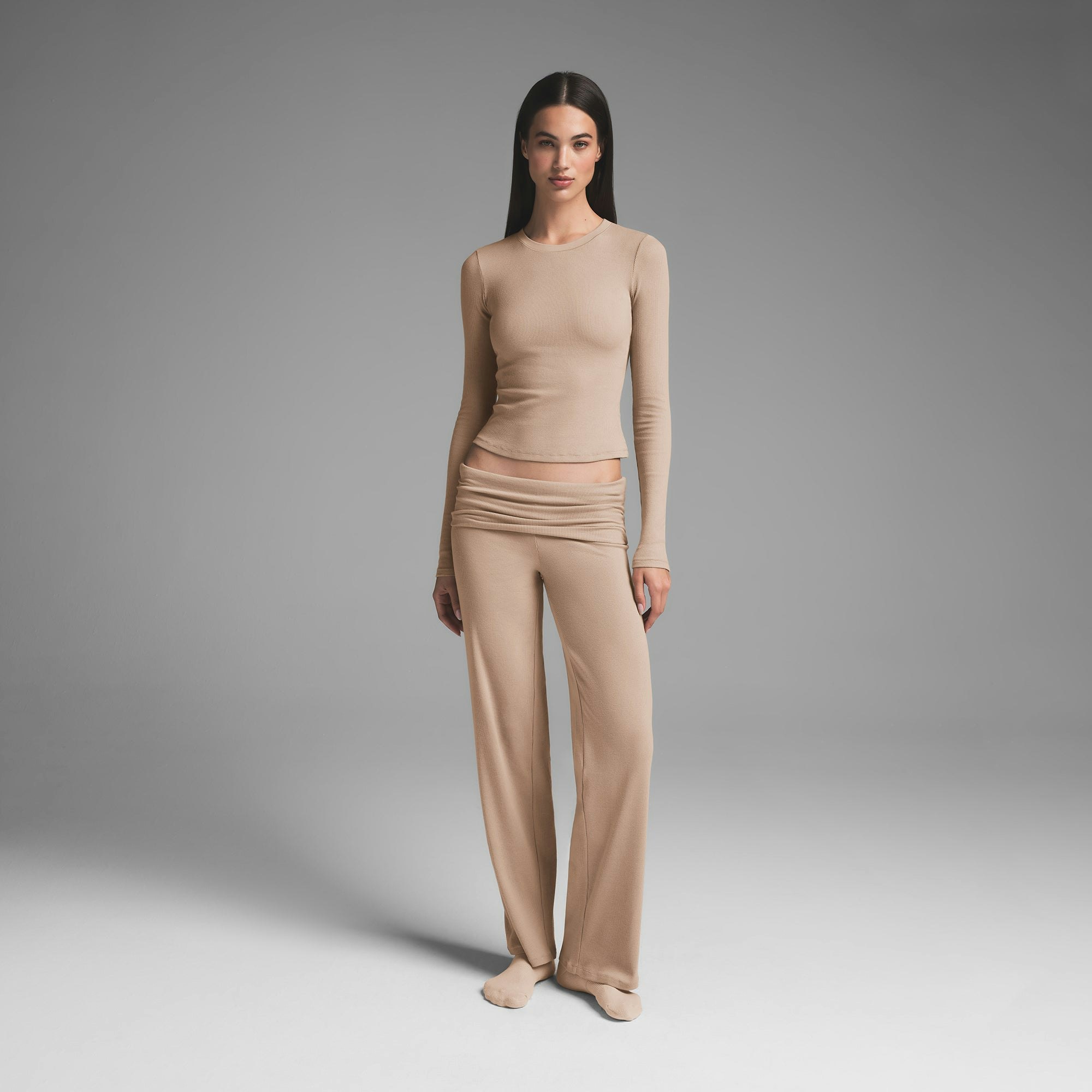 COTTON RIB LONG SLEEVE T-SHIRT | LATTE ON A MODEL FRONT VIEW | FOCUS: 0.0, 1.0, 0.9