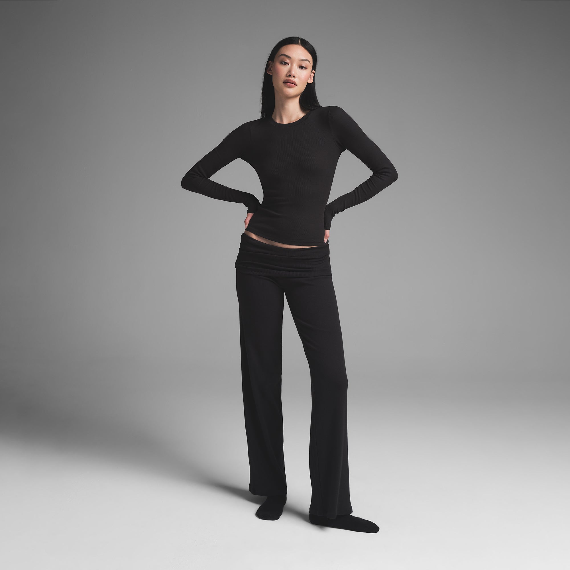 COTTON RIB LONG SLEEVE T-SHIRT | SOOT COTTON RIB LONG SLEEVE T-SHIRT | SOOT