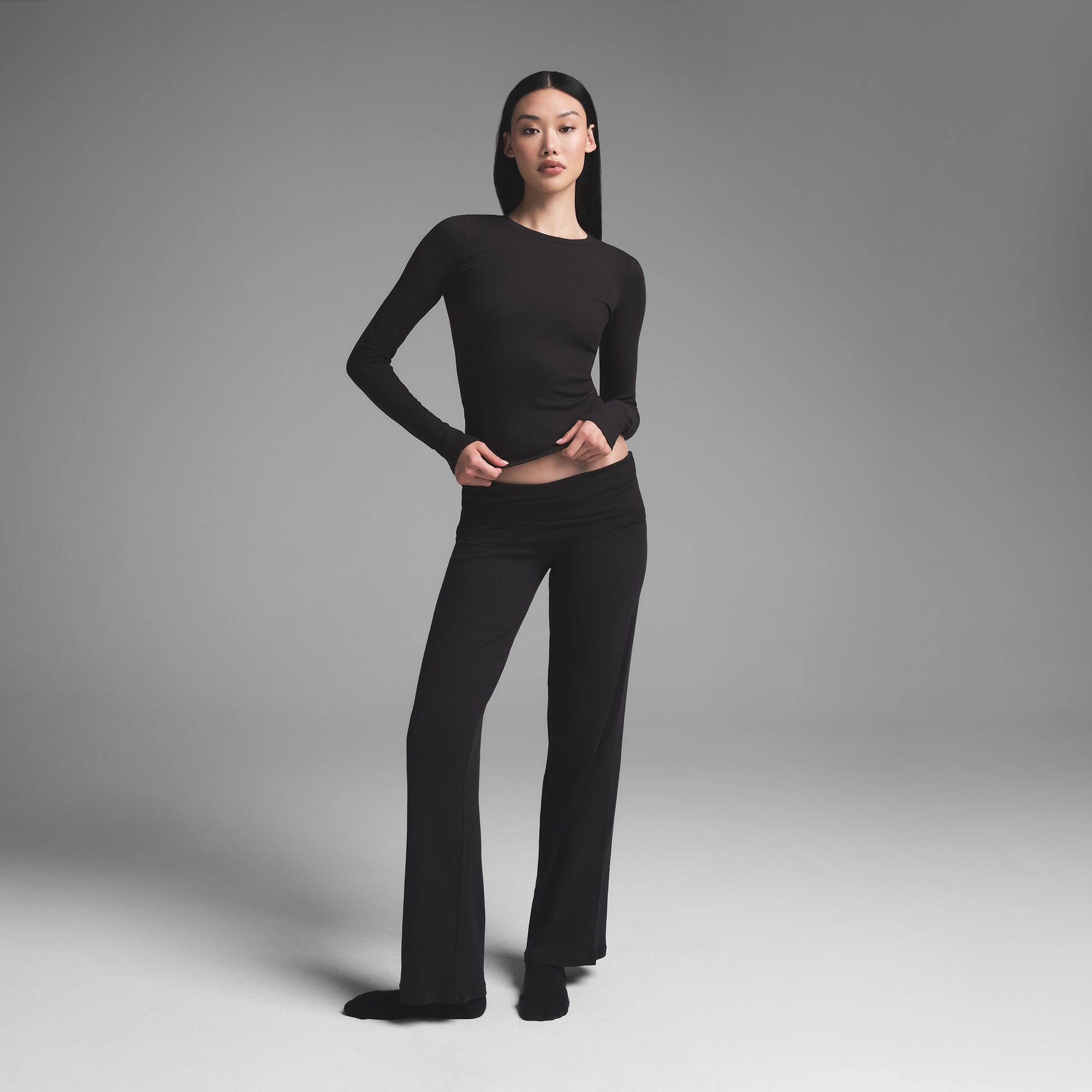 【2plan】Solin cut ribbed long sleeve tee BW11231.543BLK_IMG-6.jpg?v=