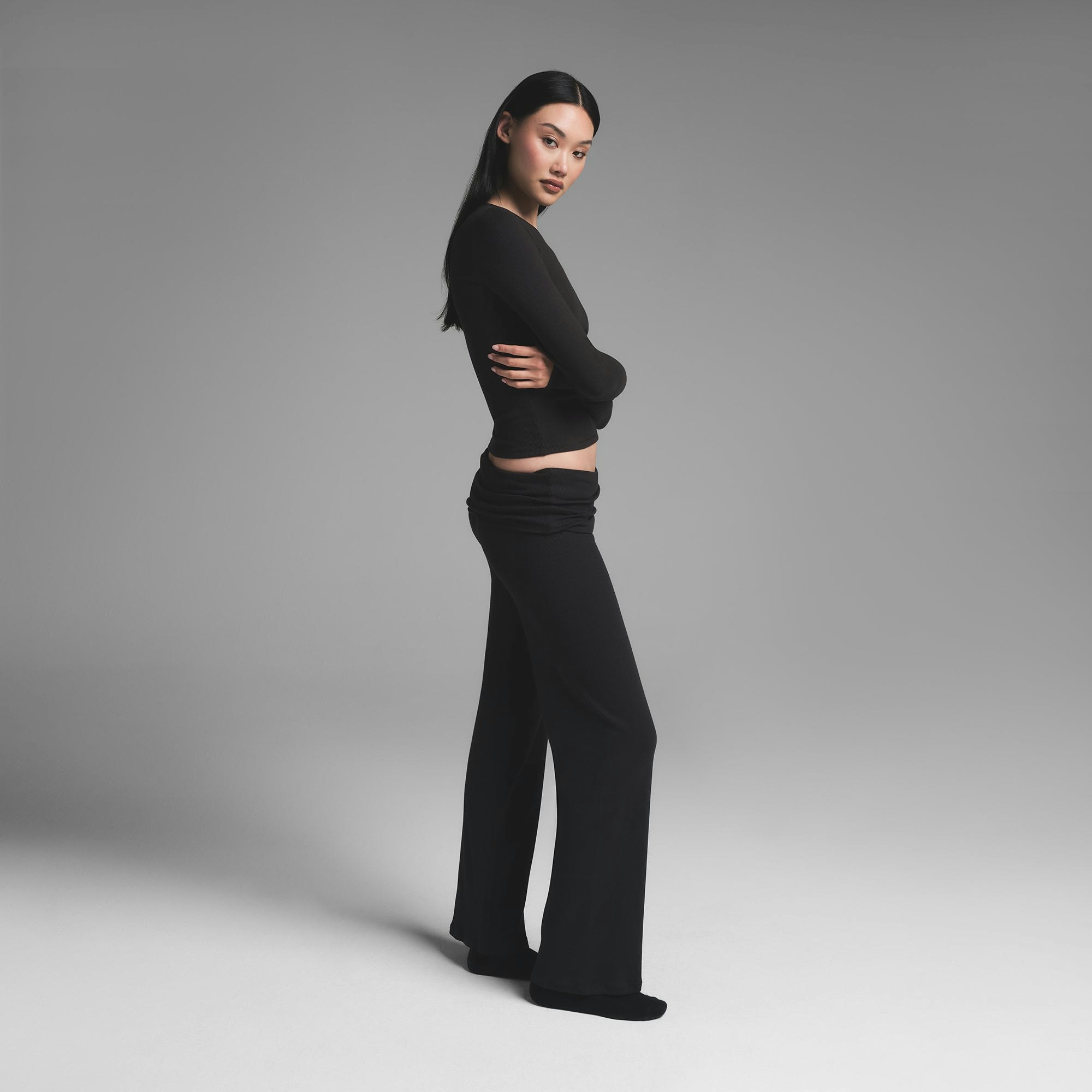 COTTON RIB LONG SLEEVE T-SHIRT | SOOT