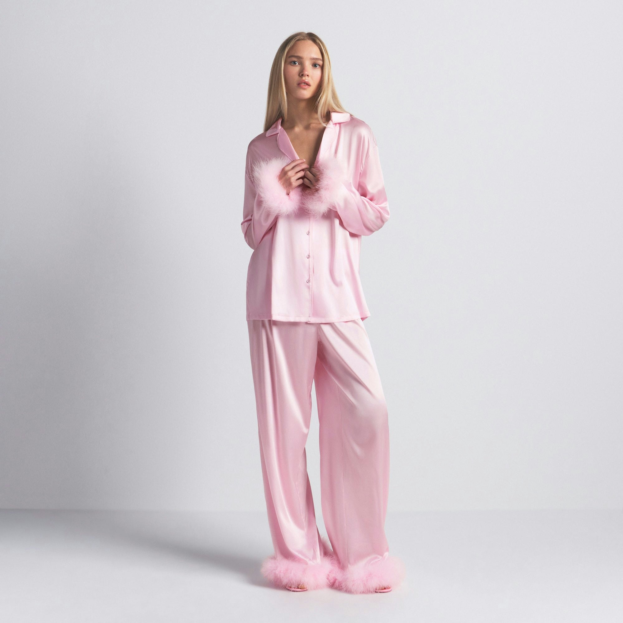 SILK FEATHER TRIM LONG SET | CHERRY BLOSSOM ON A MODEL FRONT VIEW @ | FOCUS: 0.0, 1.0, 0.9