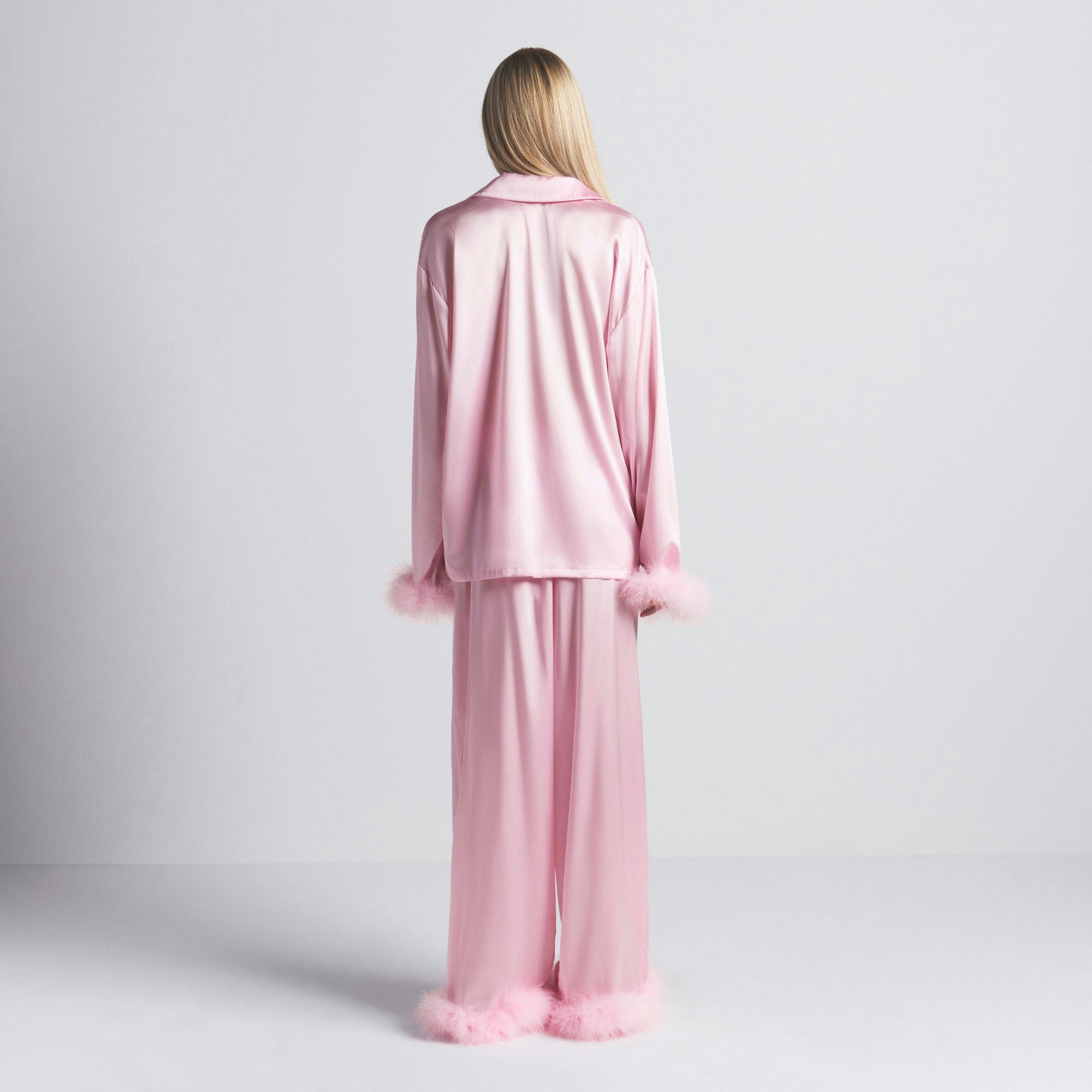 SILK FEATHER TRIM LONG SET | CHERRY BLOSSOM ON A MODEL FRONT VIEW @ | FOCUS: 0.0, 1.0, 0.9