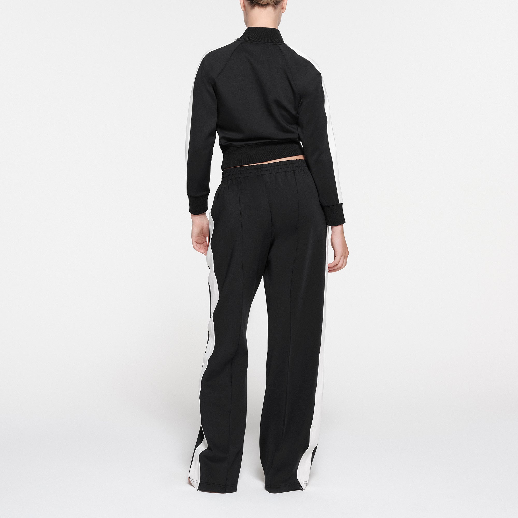 SKIMS TRACK ZIP UP JACKET | ONYX | XXS