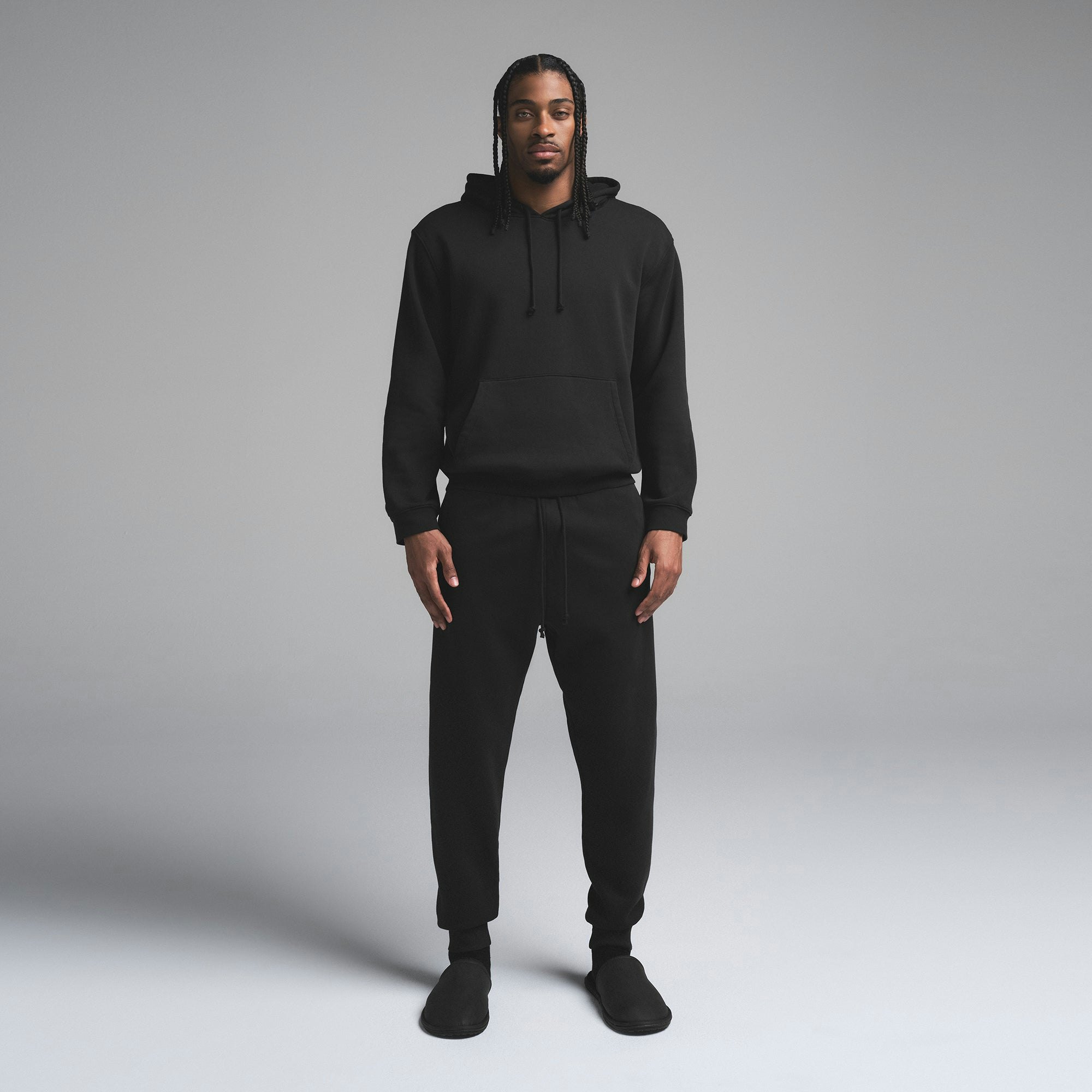 FLEECE LOUNGE MENS CLASSIC HOODIE | WASHED ONYX ON A MODEL FRONT VIEW | FOCUS: 0.0, 1.0, 0.9