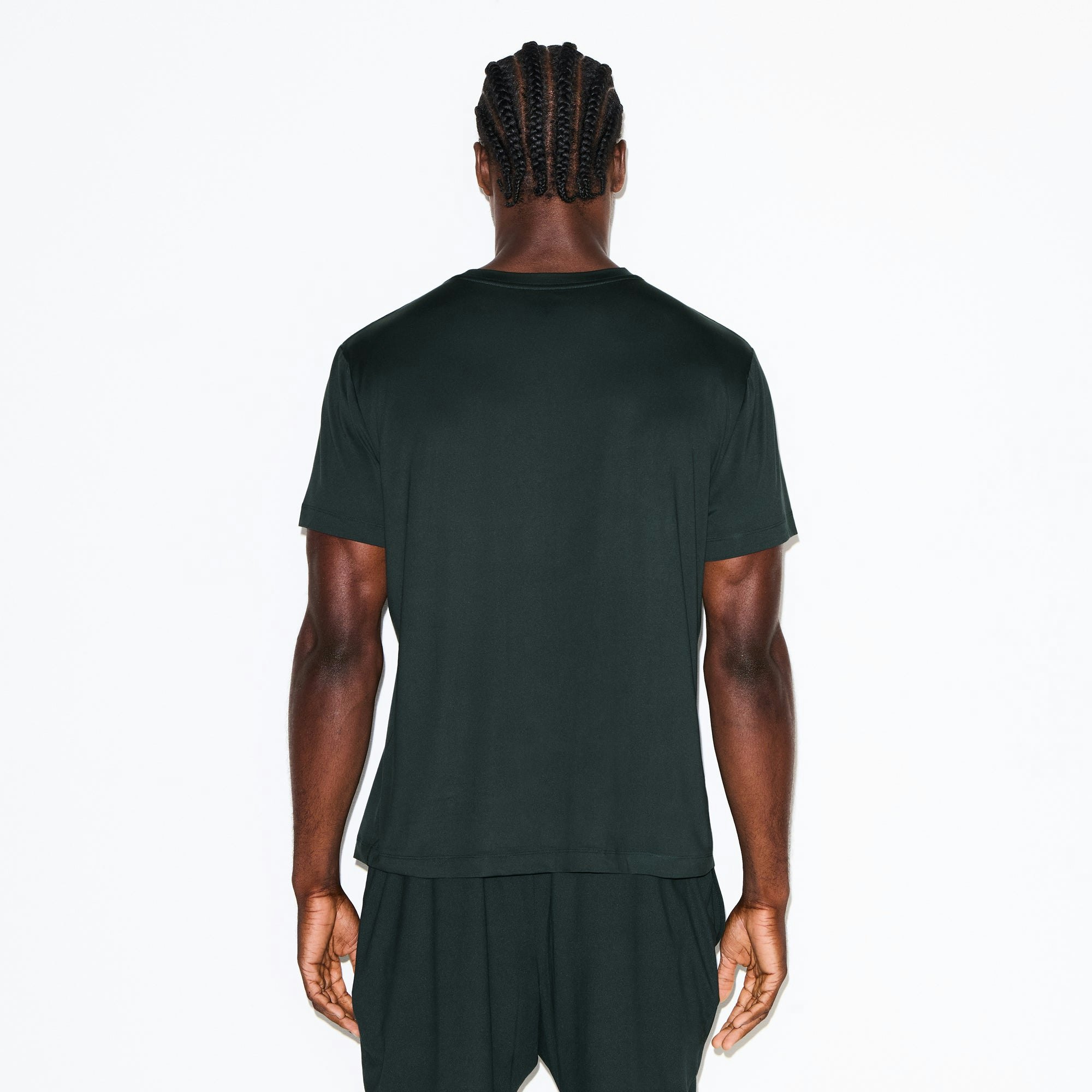 OUTDOOR JERSEY MENS CLASSIC T-SHIRT | TINT ON A MODEL SIDE VIEW @ | FOCUS: 0.0, 1.0, 0.9
