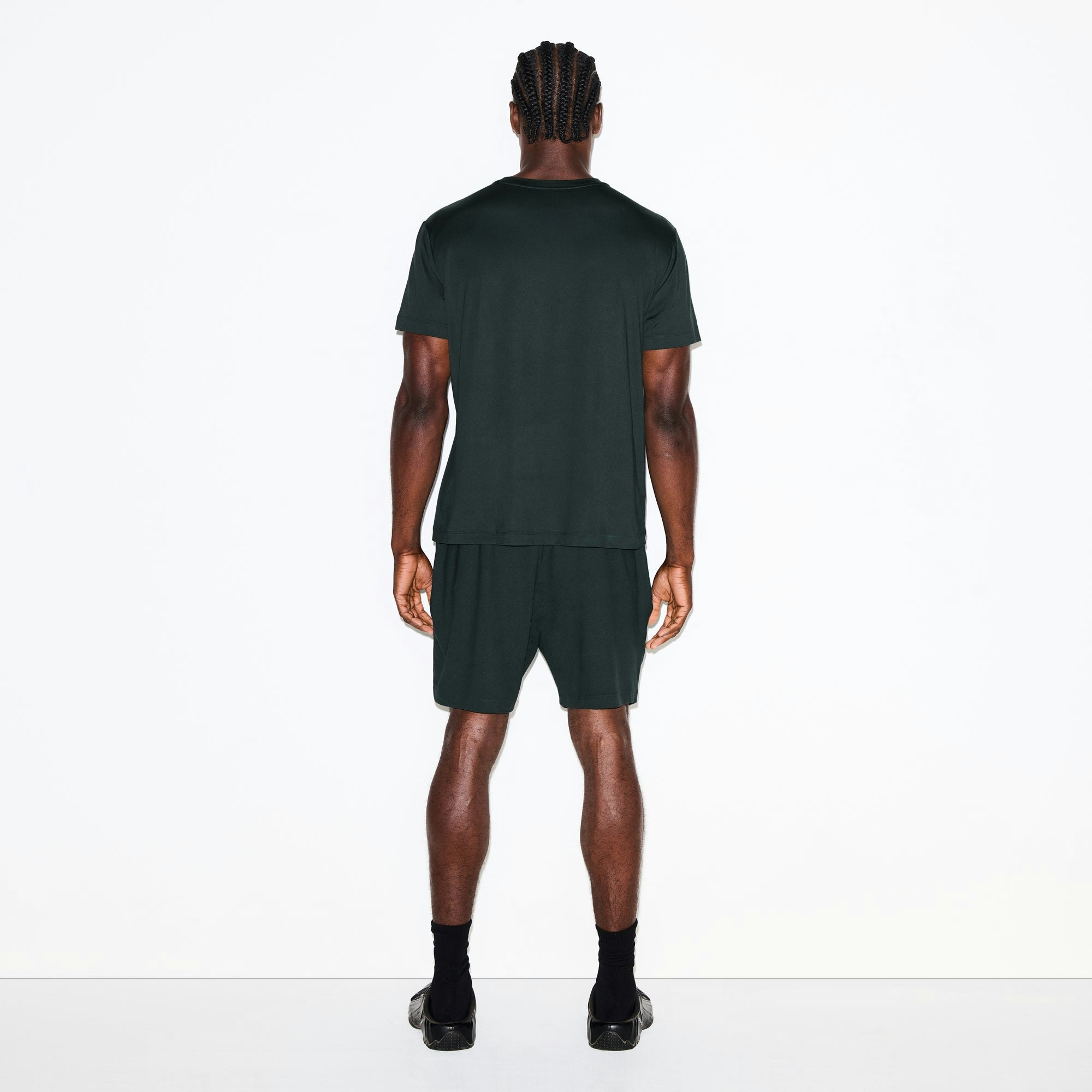 OUTDOOR JERSEY MENS CLASSIC T-SHIRT | TINT ON A MODEL FRONT VIEW @ | FOCUS: 0.0, 1.0, 0.9