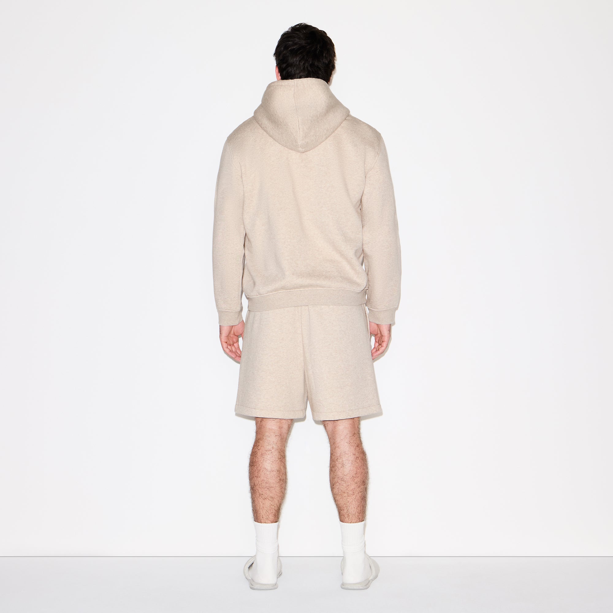 【人気！】SKIMS グレー Fleece Lounge オーバーサイズ フーディ Skims Fleece Lounge Classic Hoodie | Harrods UK