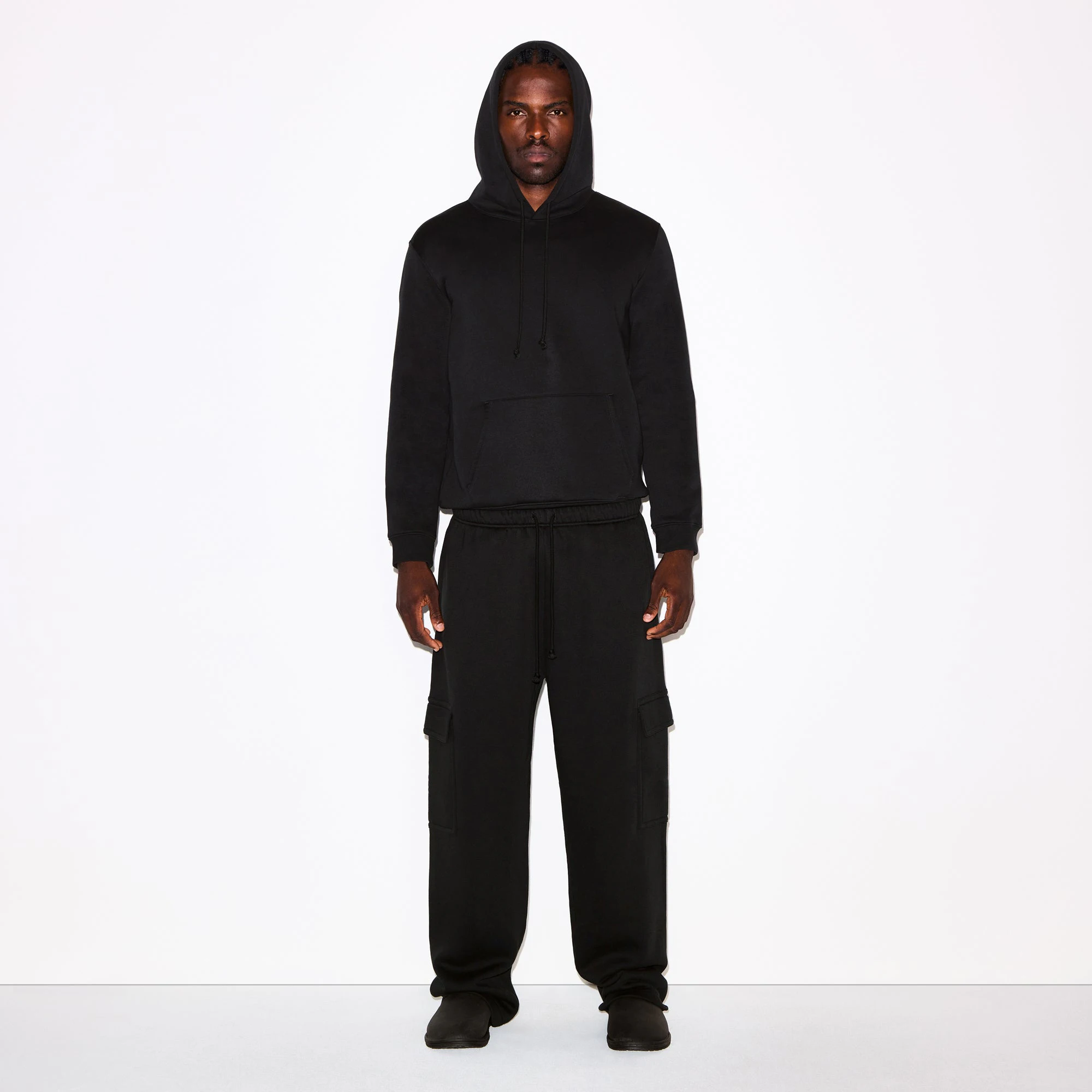 FLEECE LOUNGE MENS CLASSIC HOODIE | WASHED ONYX ON A MODEL FRONT VIEW @ | FOCUS: 0.0, 1.0, 0.9