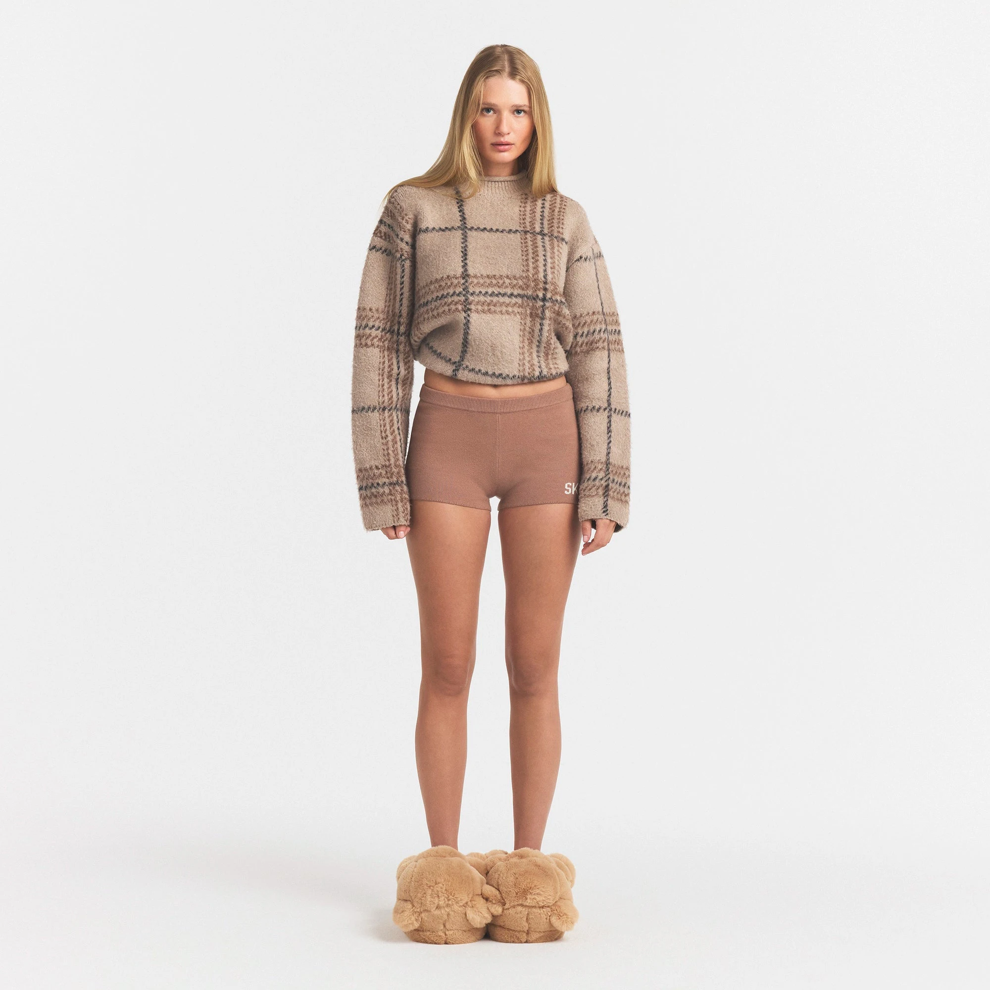 TEXTURED KNIT BRUSHED BOXY PULLOVER | NEUTRALS BIG HOLLY PLAID & LAYS FLAT ON A WHITE BACKGROUND | FLT @ | FOCUS: 0.0, 1.0, 0.9
