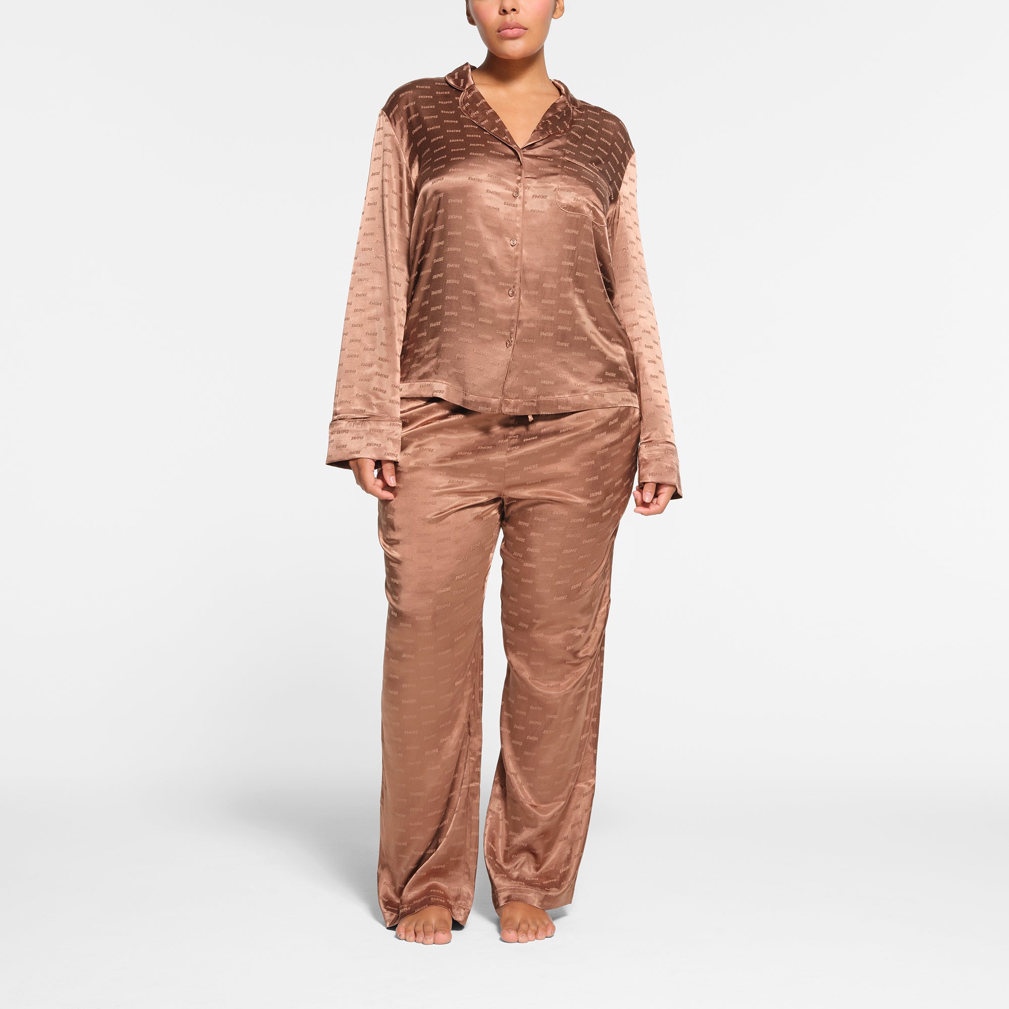 SKIMS JACQUARD LONG SLEEVE BUTTON UP SLEEP SET JASPER