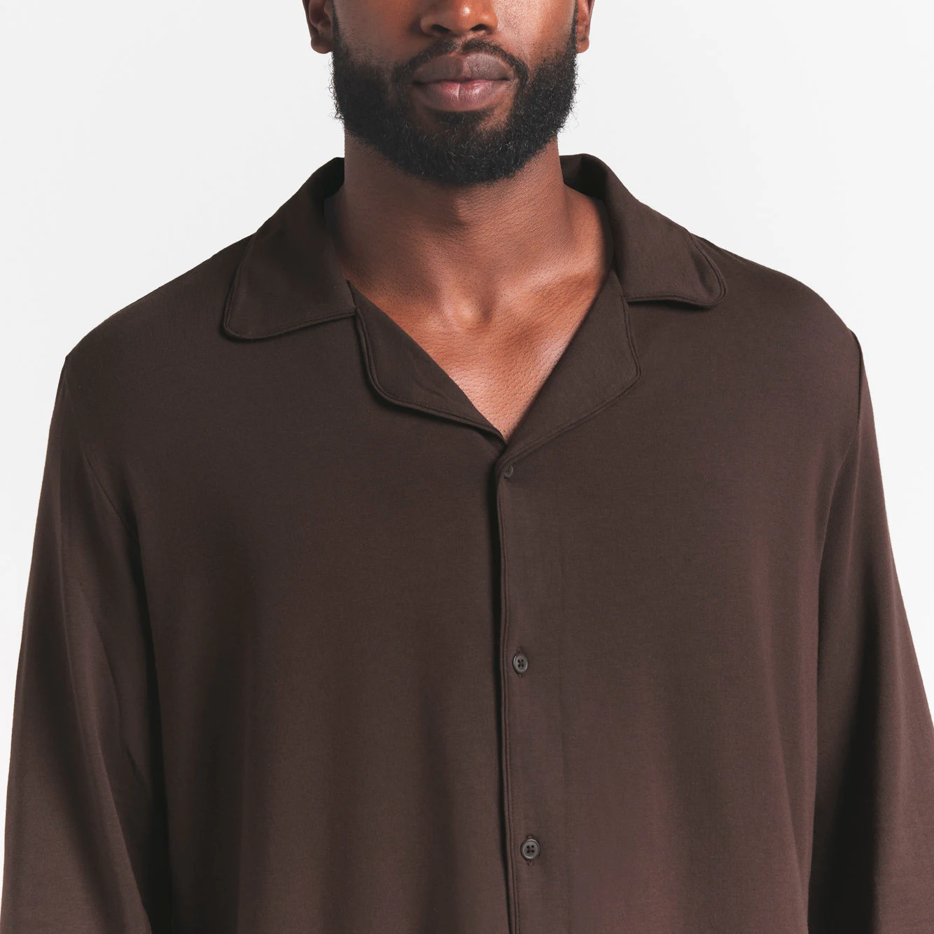 JERSEY SLEEP MENS SLEEP SET | ESPRESSO ON A MODEL FRONT VIEW @ | FOCUS: 0.0, 1.0, 0.9