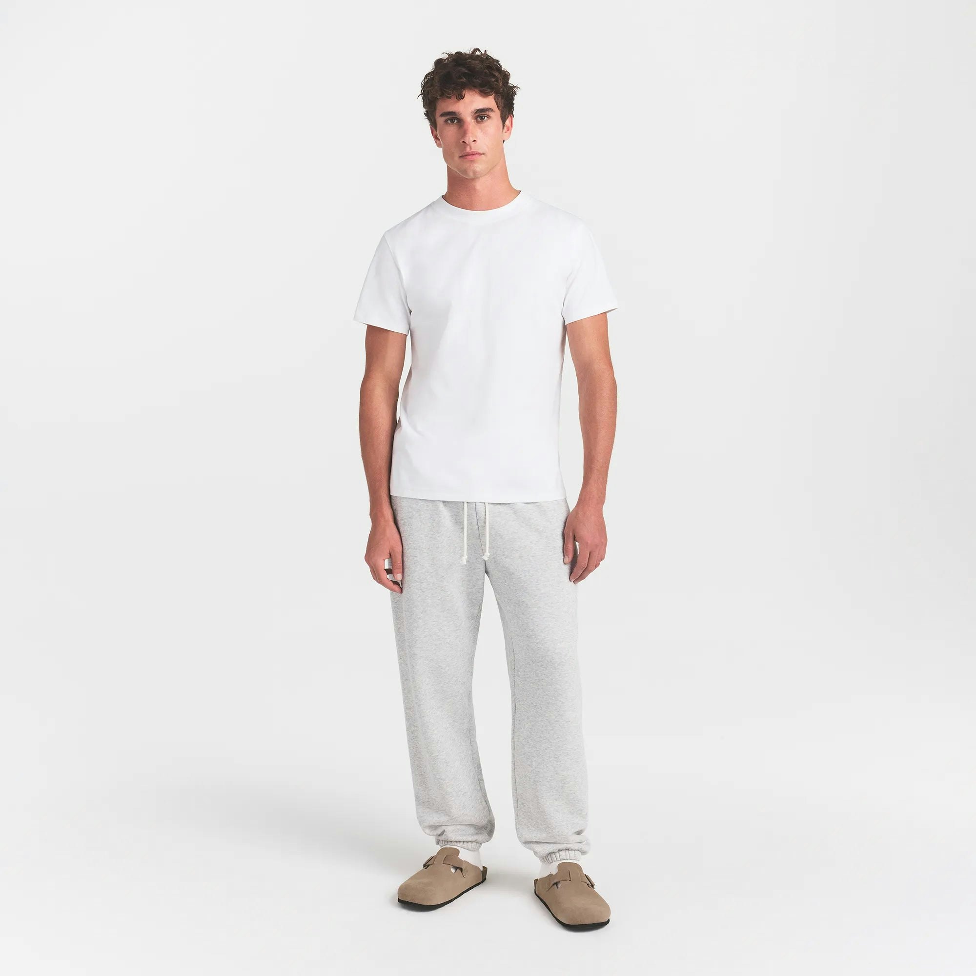 HEAVYWEIGHT COTTON MENS CLASSIC CREW NECK T-SHIRT | CHALK ON A MODEL FRONT VIEW @ | FOCUS: 0.0, 1.0, 0.9