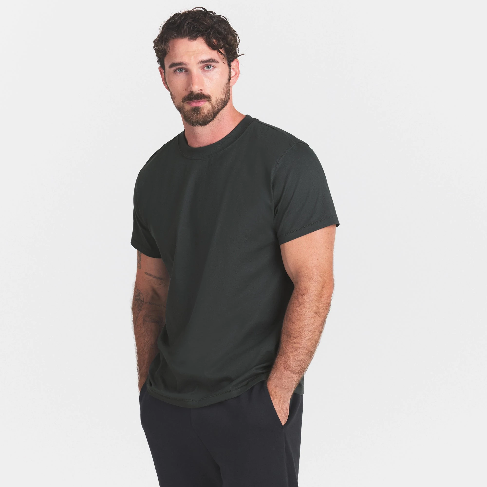 HEAVYWEIGHT COTTON MENS CLASSIC CREWNECK | DEEP SEA ON A MODEL SIDE VIEW @ | FOCUS: 0.0, 1.0, 0.9