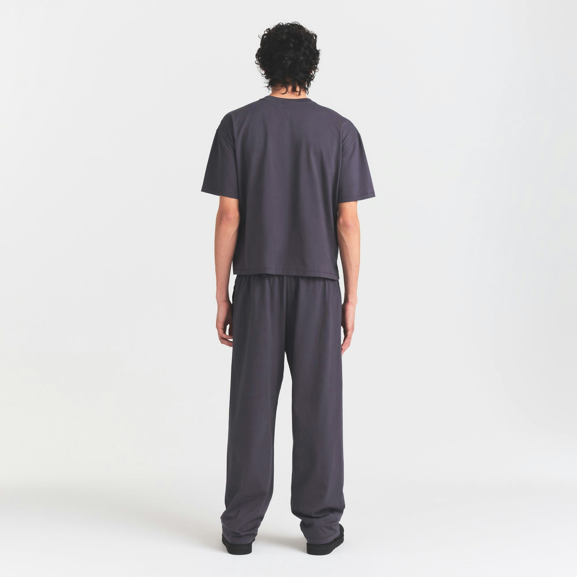 HEAVYWEIGHT COTTON MENS RELAXED CROPPED CREWNECK | RAVEN ON A MODEL FRONT VIEW @ | FOCUS: 0.0, 1.0, 0.9