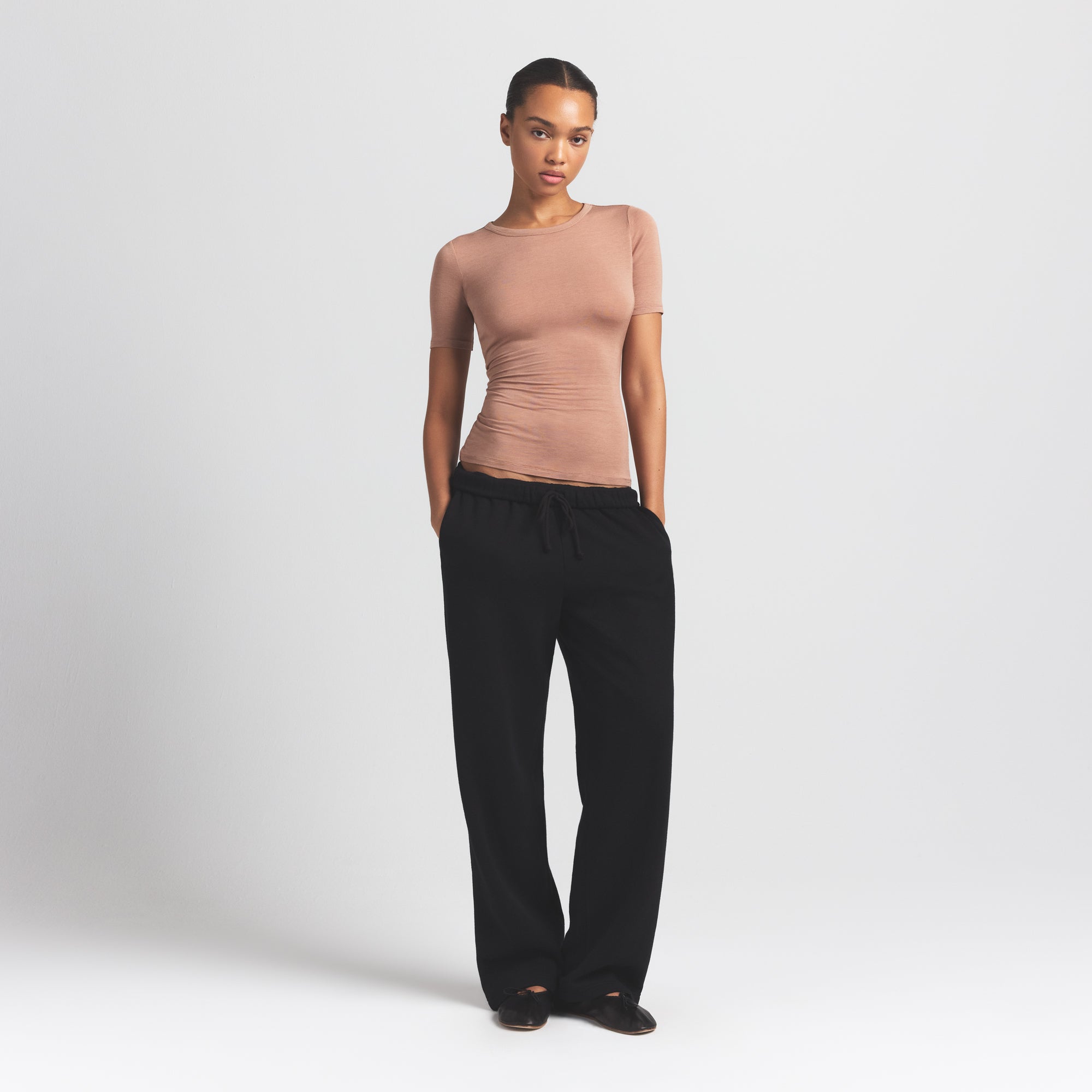 SHEER MODAL LONG T-SHIRT | SIENNA ON A MODEL FRONT VIEW @ | FOCUS: 0.9, 0.1, 0.7